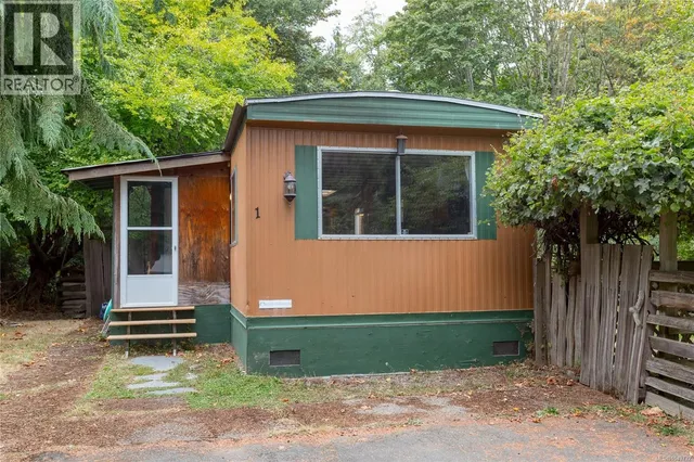 1 - 2670 SOOKE RIVER ROAD, Sooke 3