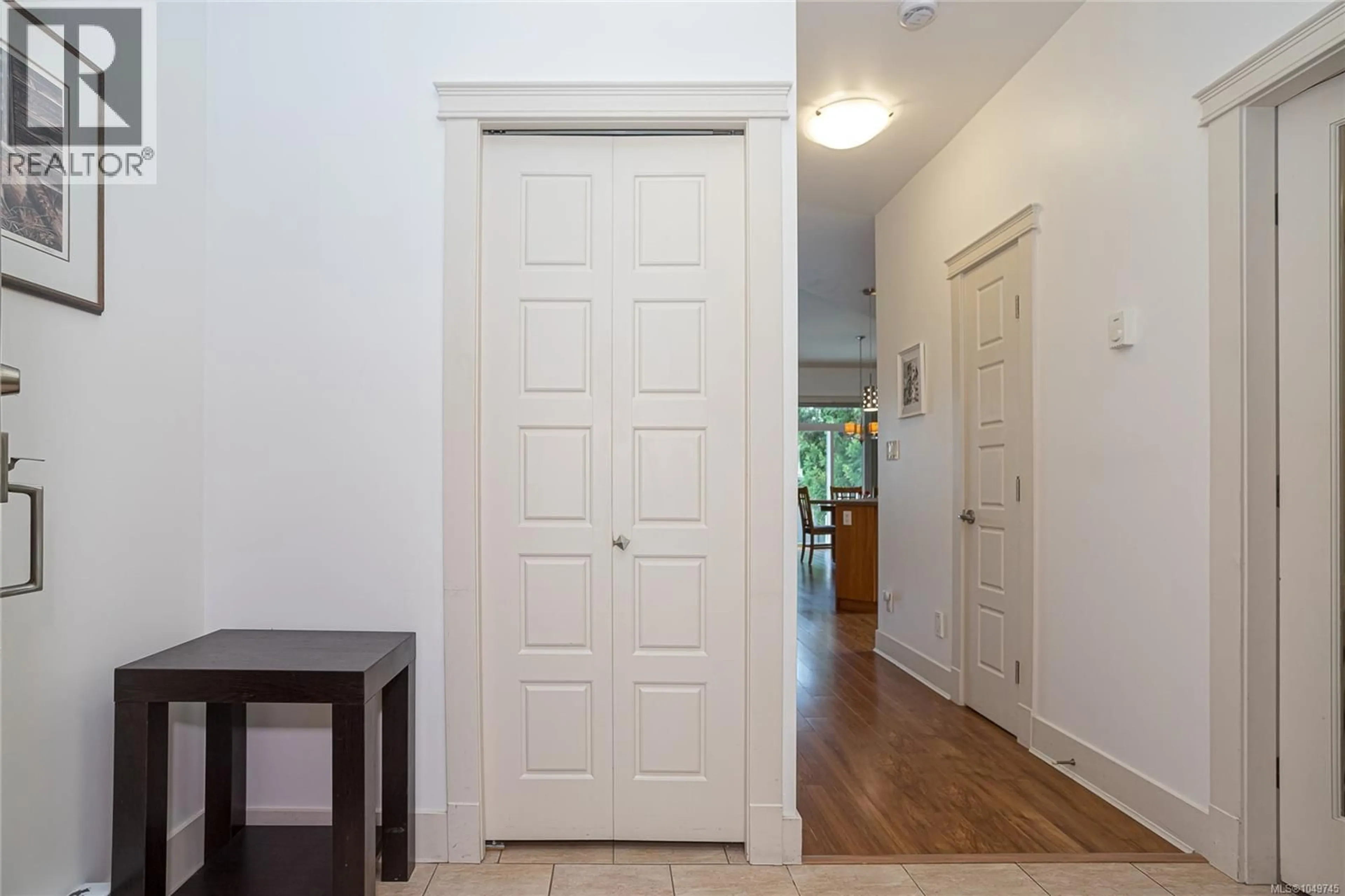 Indoor entryway for 3109 CLIFFS ROAD, Duncan British Columbia V9L0C6