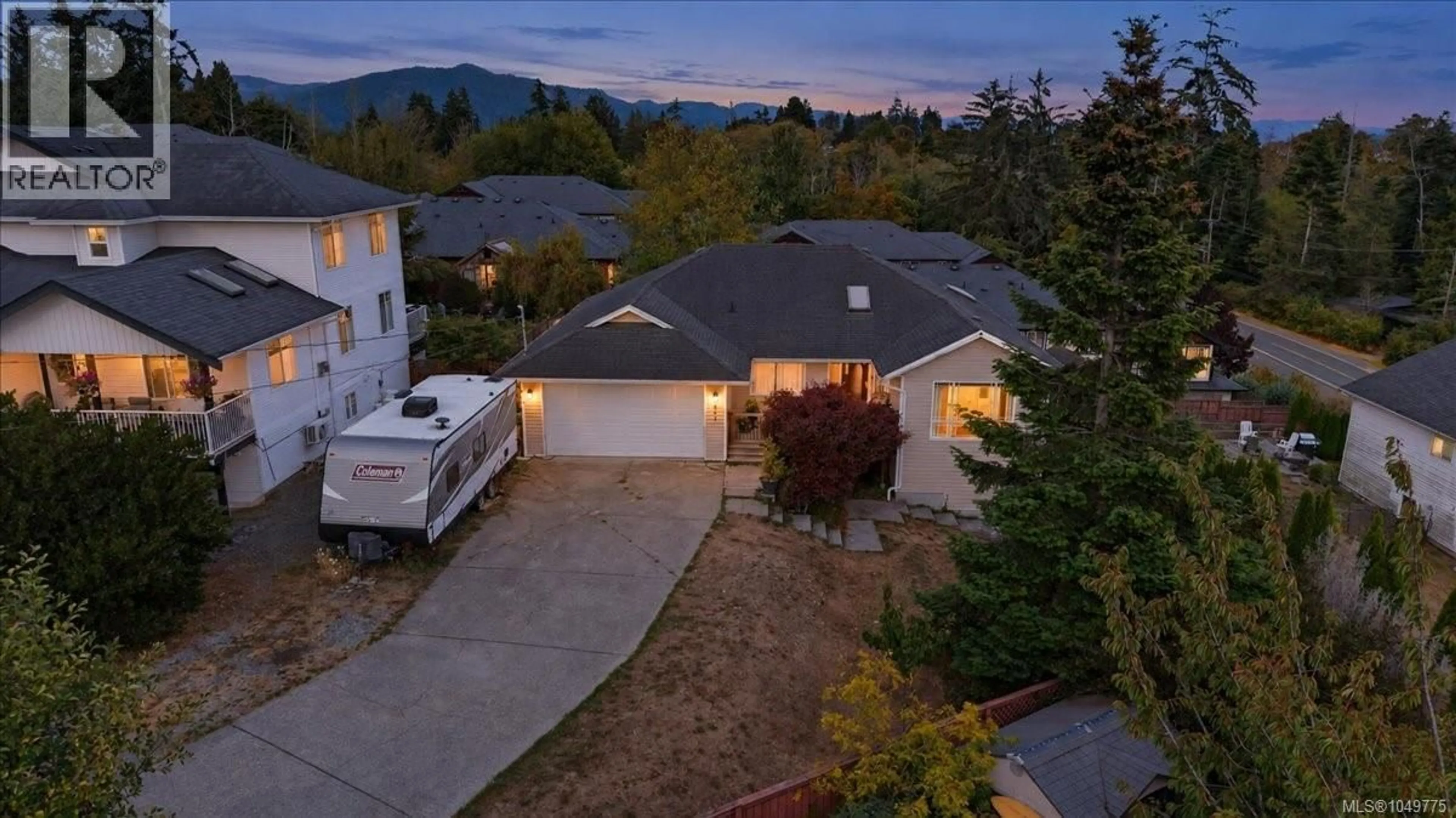 A pic from outside/outdoor area/front of a property/back of a property/a pic from drone, mountain view for 6851 BANNER ROAD, Sooke British Columbia V0S1N0