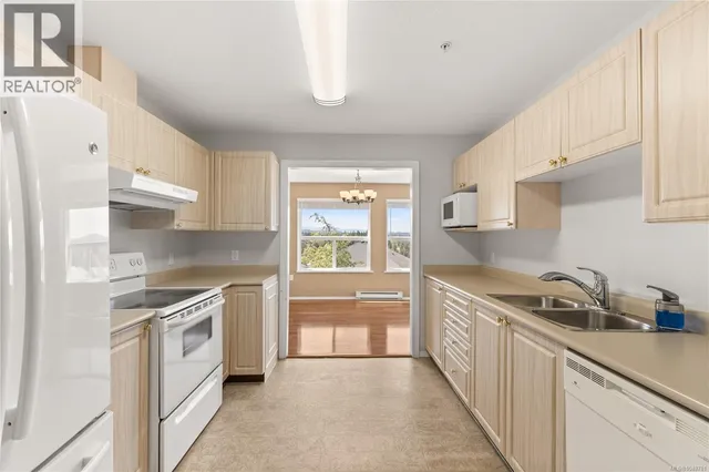 207 - 280 DOGWOOD STREET SOUTH, Campbell River 4