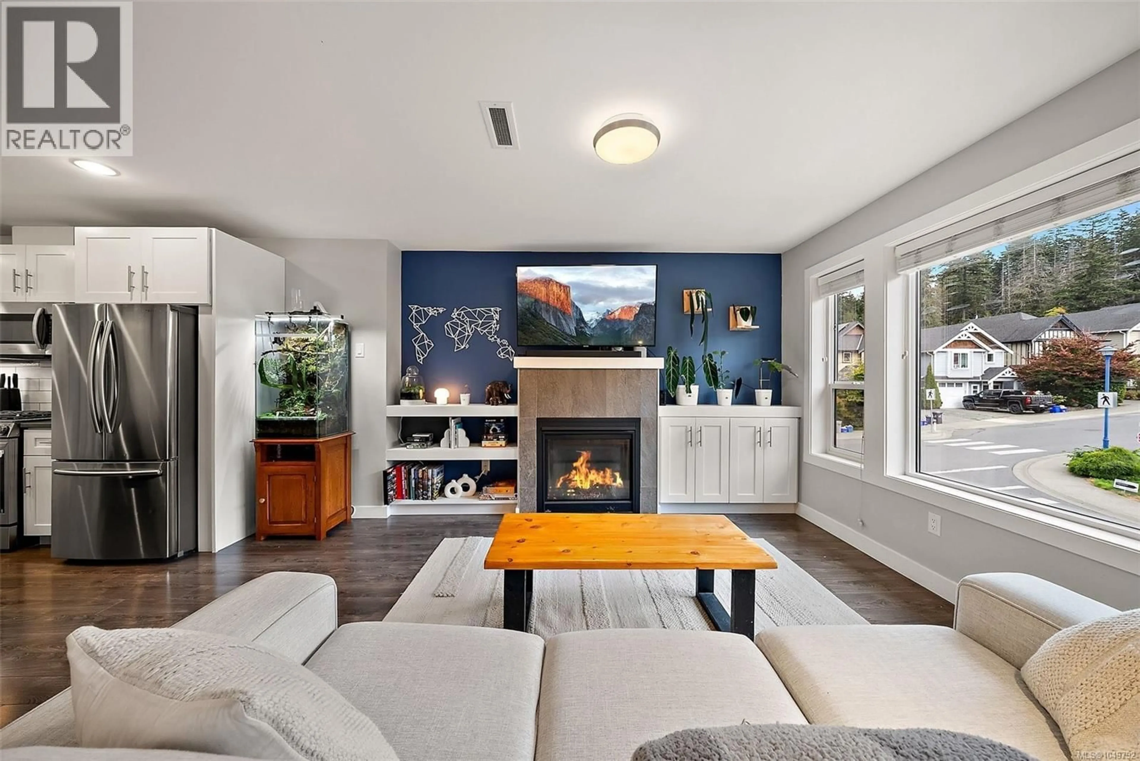 Living room with furniture, unknown for 3346 VISION WAY, Langford British Columbia V9C0E4