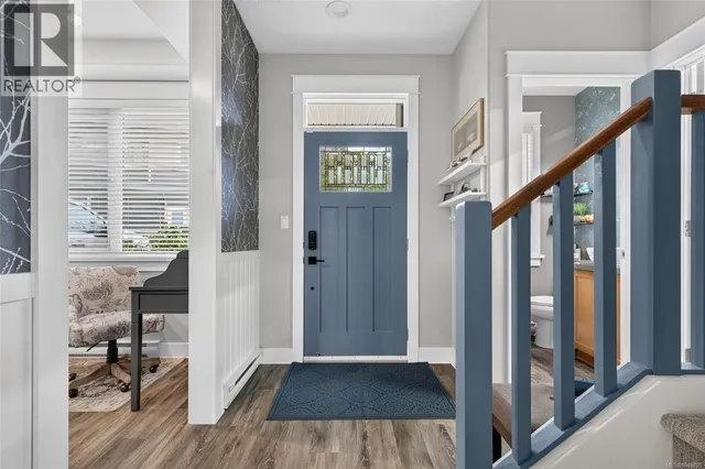 2B - 7250 WEST SAANICH ROAD, Central Saanich 3