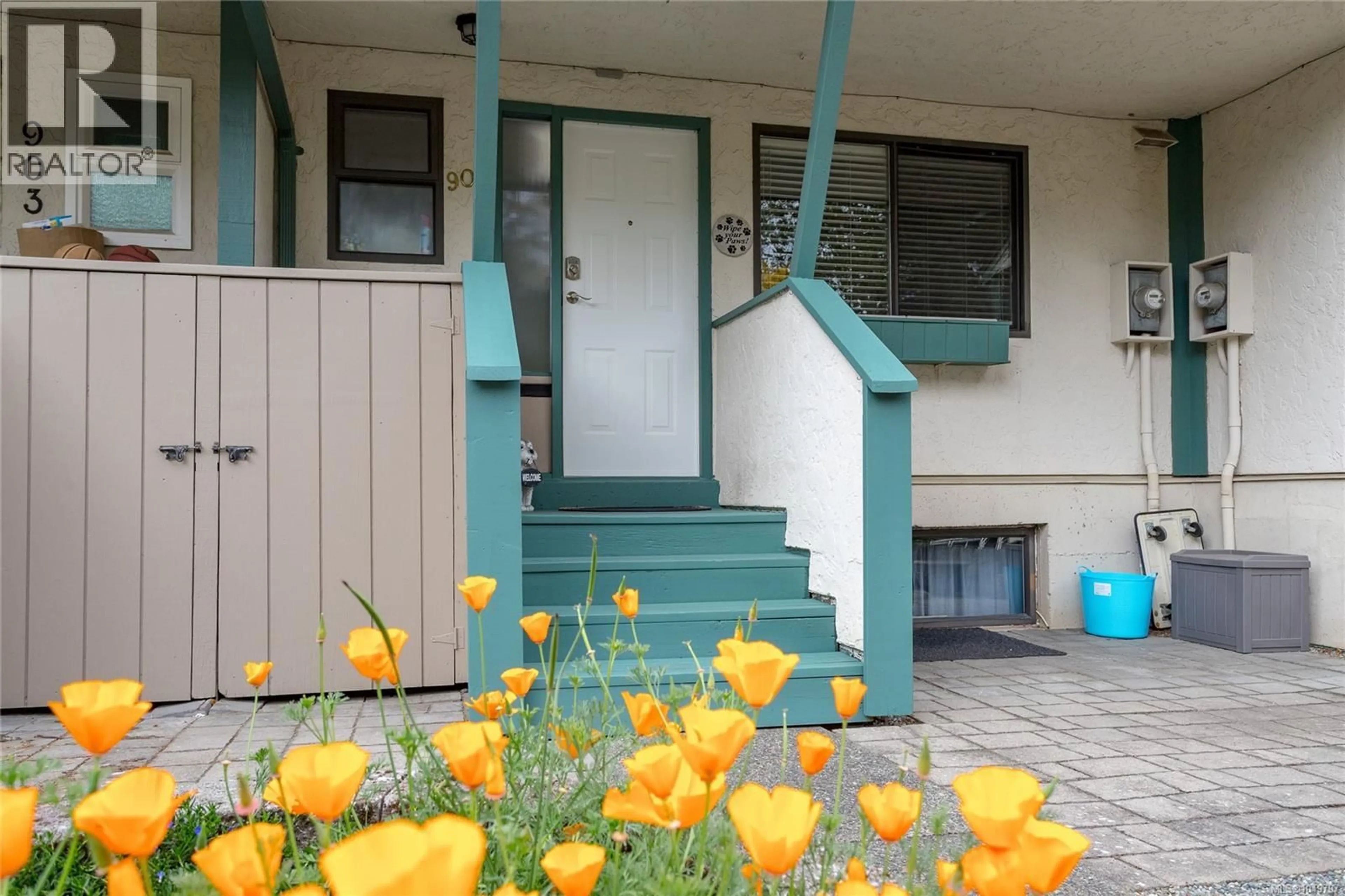 Unknown for 904 - 640 BROADWAY STREET, Saanich British Columbia V8Z2G4
