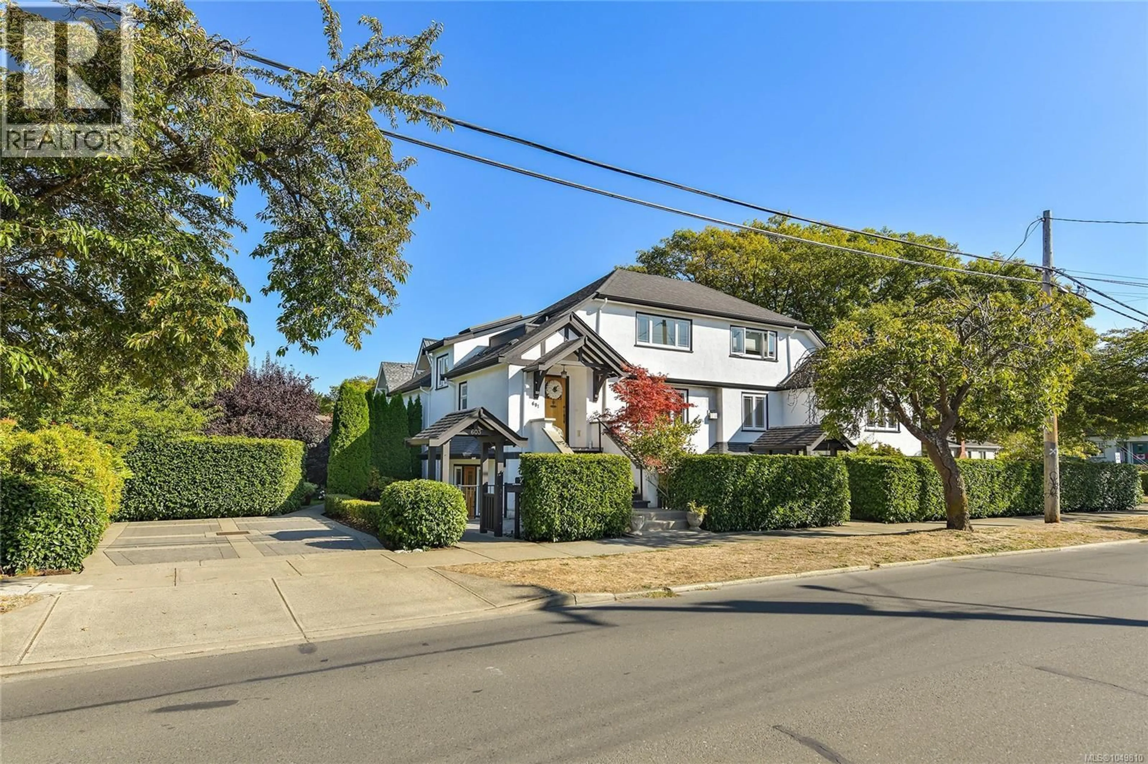 Unknown for 603 MOSS STREET, Victoria British Columbia V8V4N7