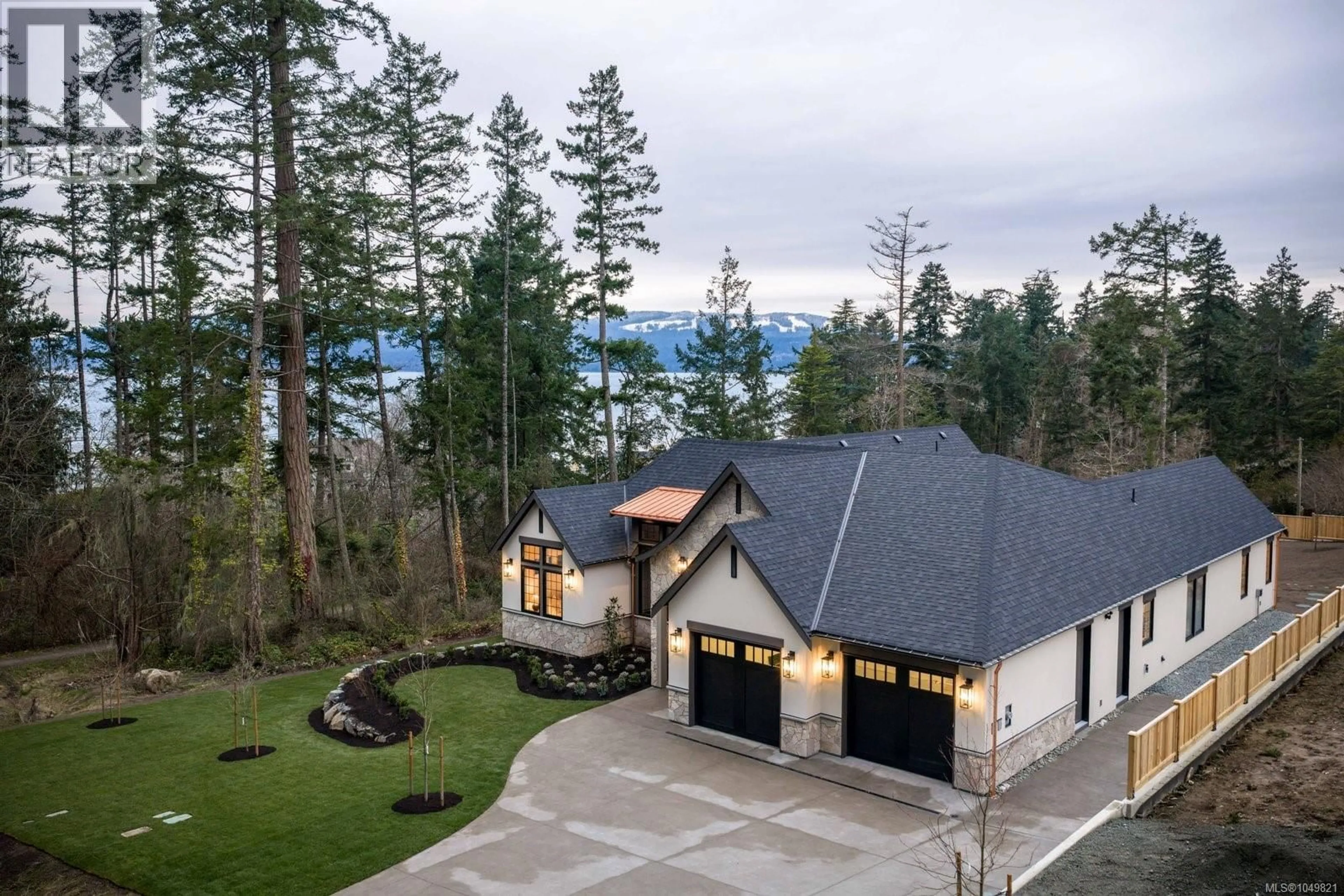 A pic from outside/outdoor area/front of a property/back of a property/a pic from drone, water/lake/river/ocean view for 10600 DERRICK ROAD, North Saanich British Columbia V8L5M8