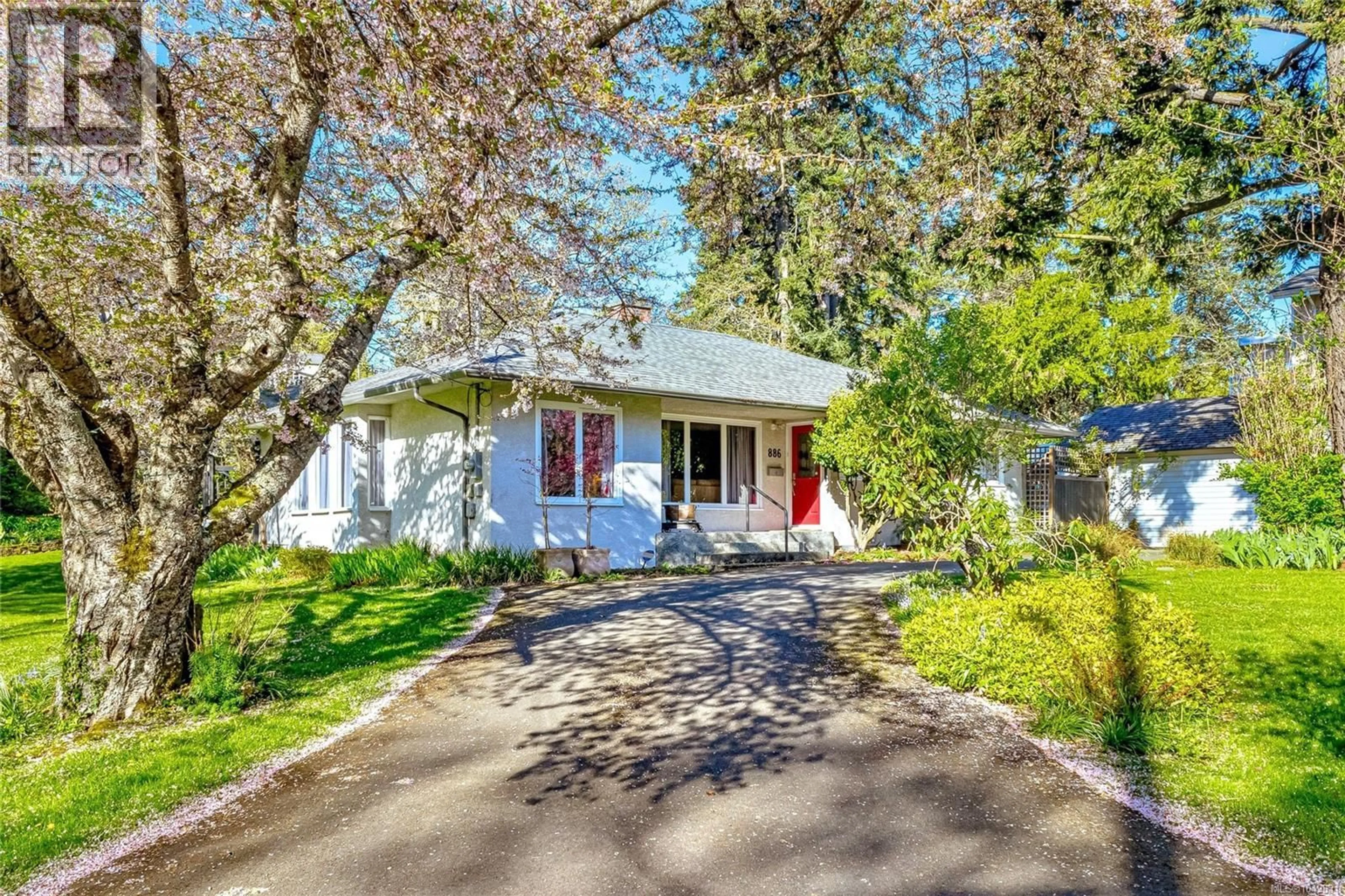 Unknown for 886 CUNNINGHAM ROAD, Esquimalt British Columbia V9A4M6