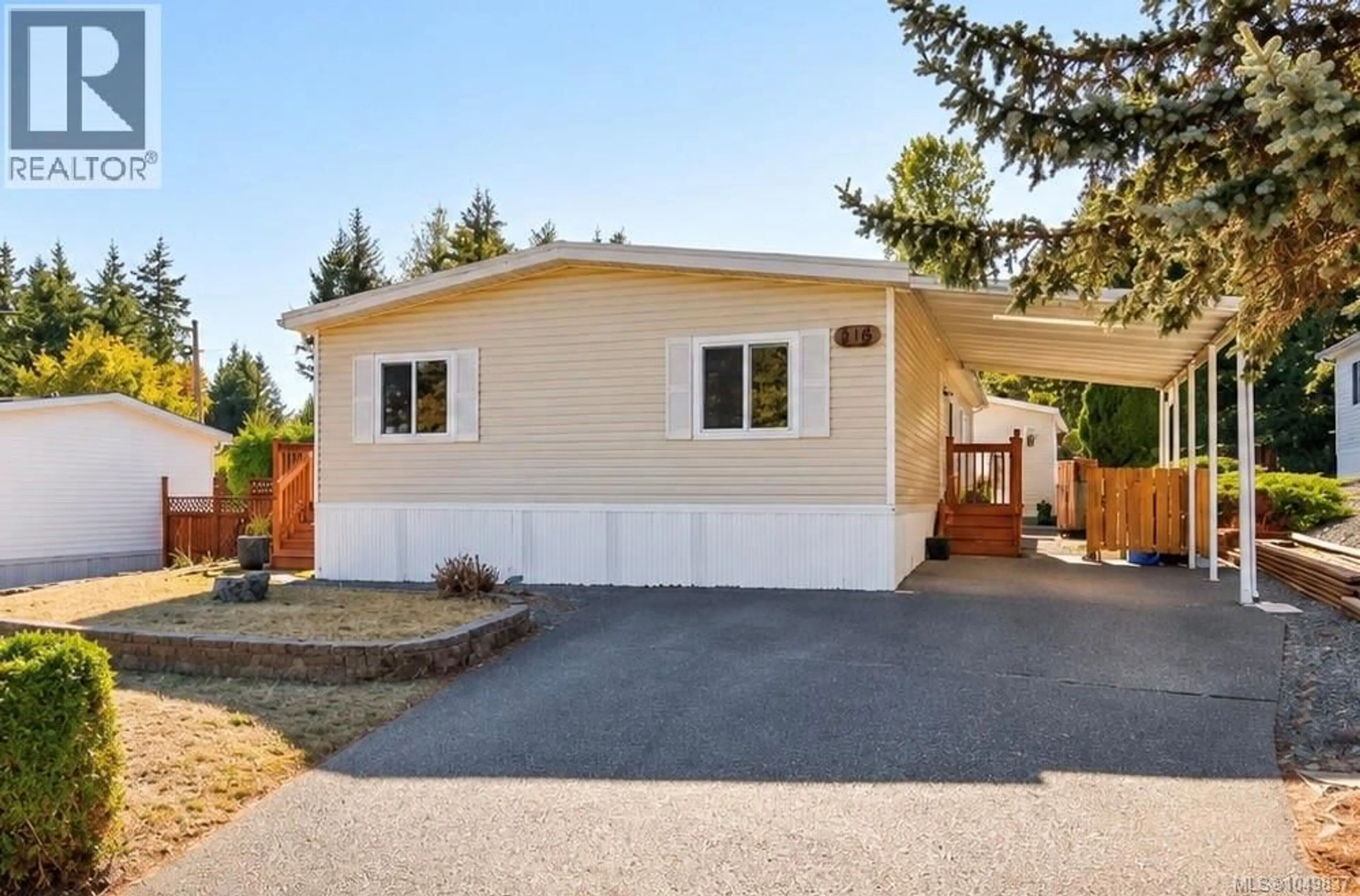 Home with vinyl exterior material, street for 116 - 1751 NORTHGATE ROAD, Cobble Hill British Columbia V0R1L6