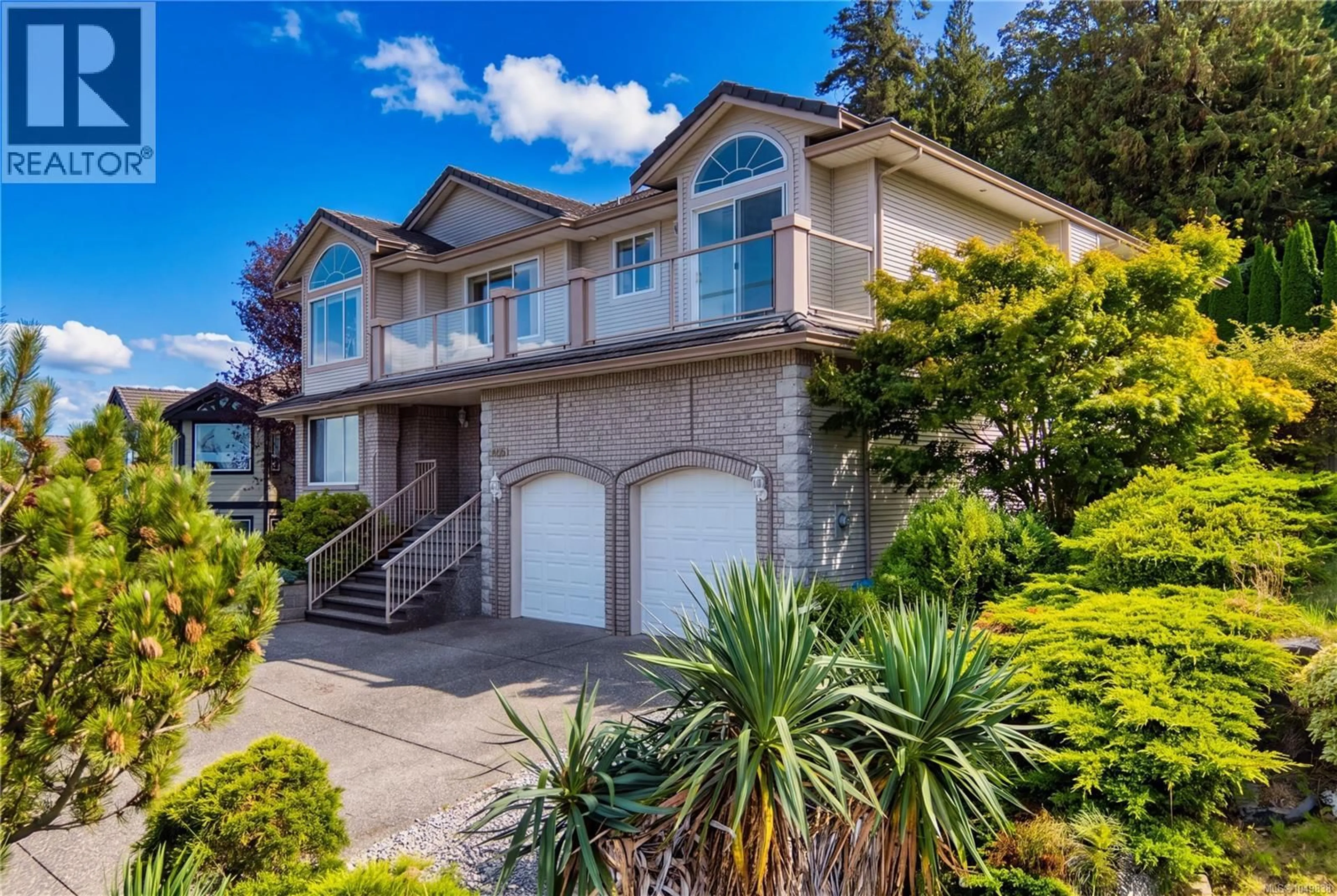 Home with vinyl exterior material, street for 4067 GULFVIEW DRIVE, Nanaimo British Columbia V9T6B4
