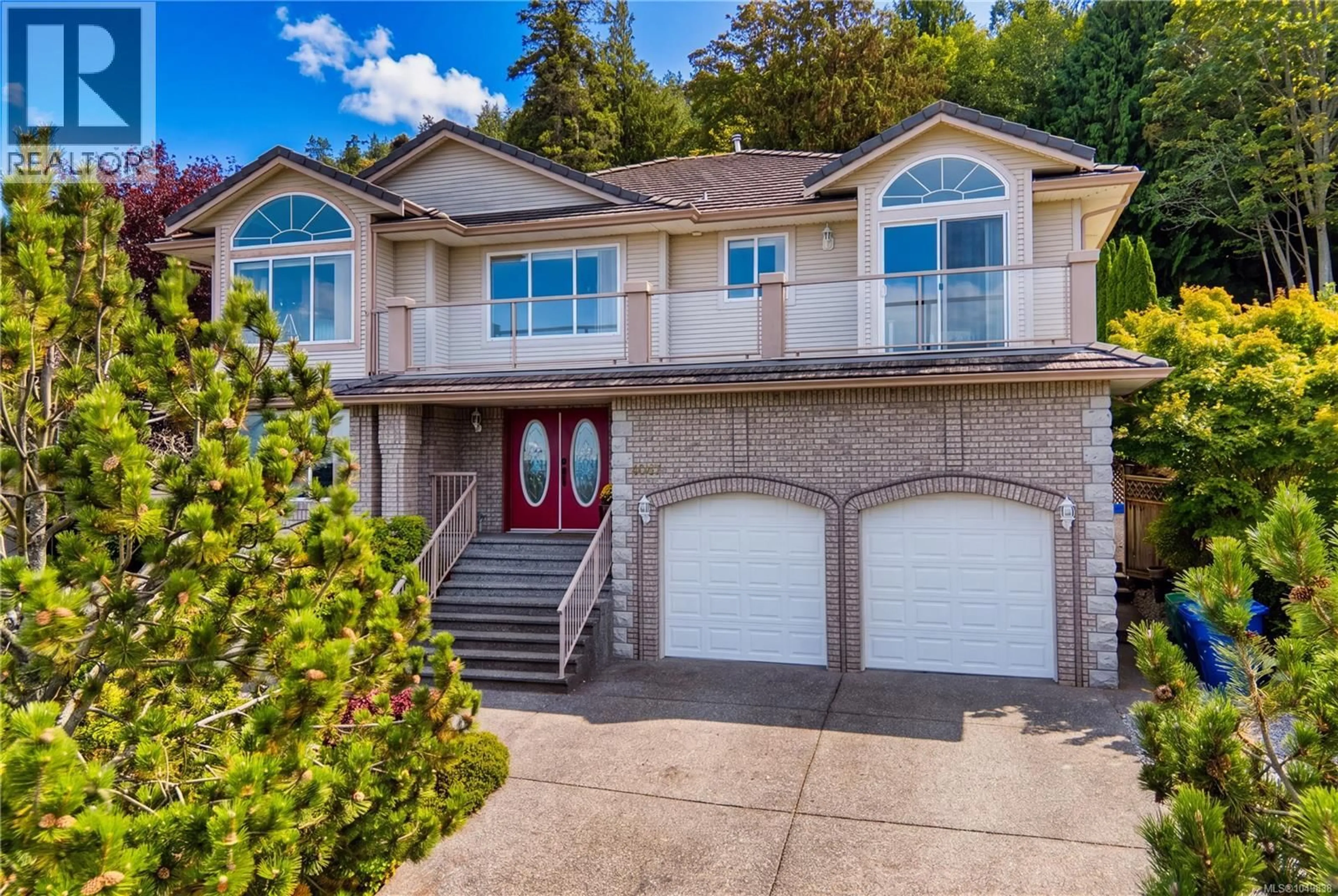 Home with vinyl exterior material, street for 4067 GULFVIEW DRIVE, Nanaimo British Columbia V9T6B4
