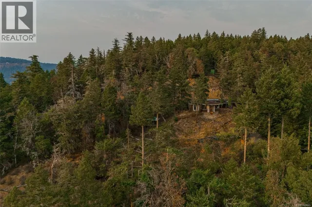 3326 PORT WASHINGTON ROAD, Pender Island 5
