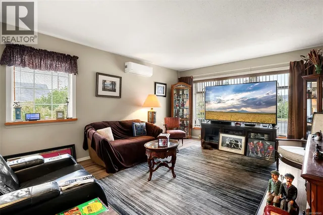A - 811 PARK PLACE, Courtenay 4