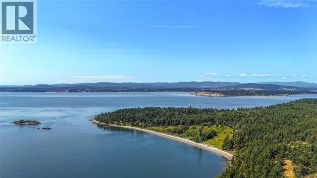 730 TREETOPS SPUR, Sidney Island 4