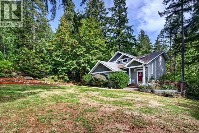 135 PINE PLACE, Salt Spring 3