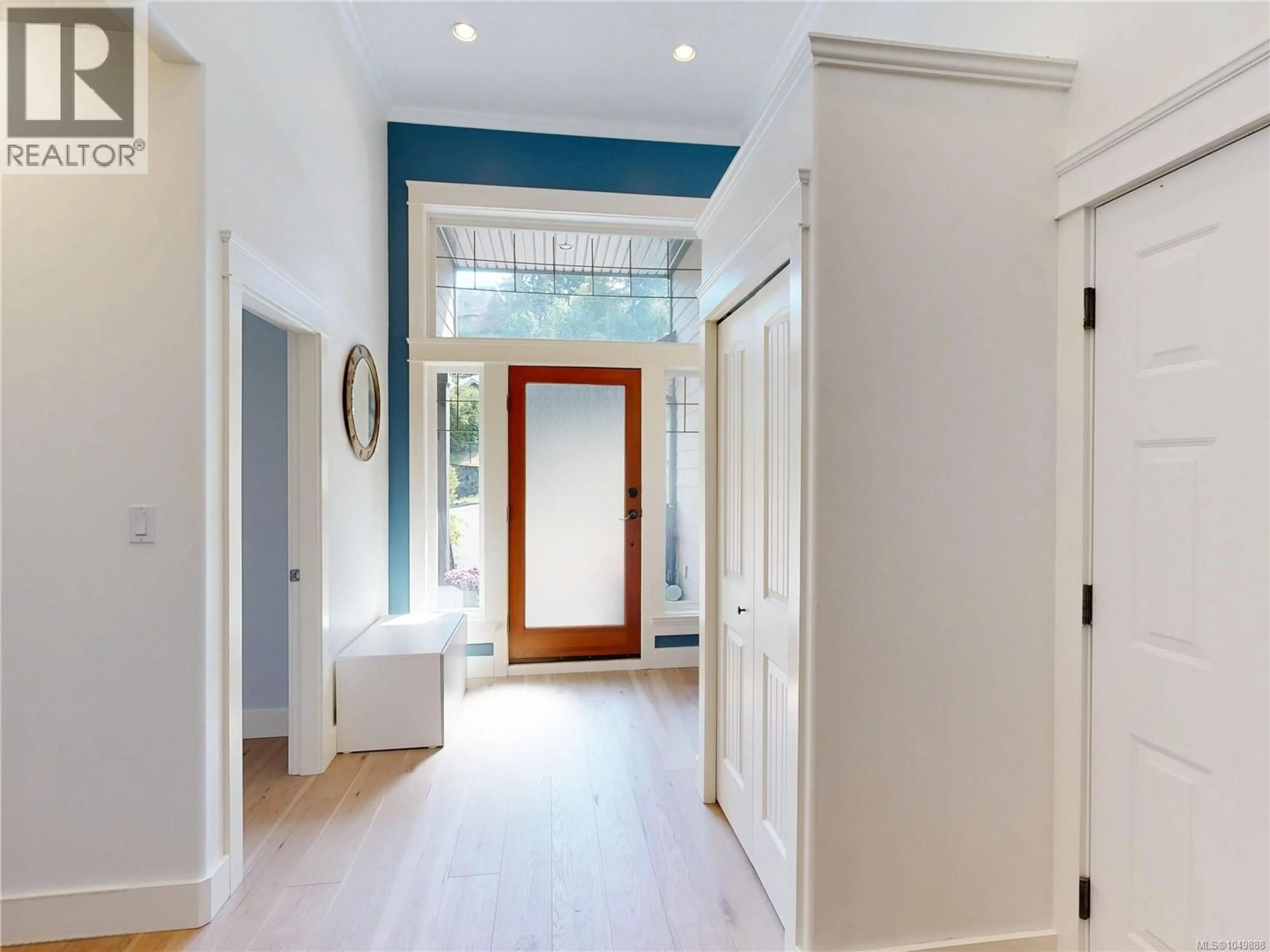Indoor entryway for 3468 HORIZON TERRACE, Langford British Columbia V9C4L5