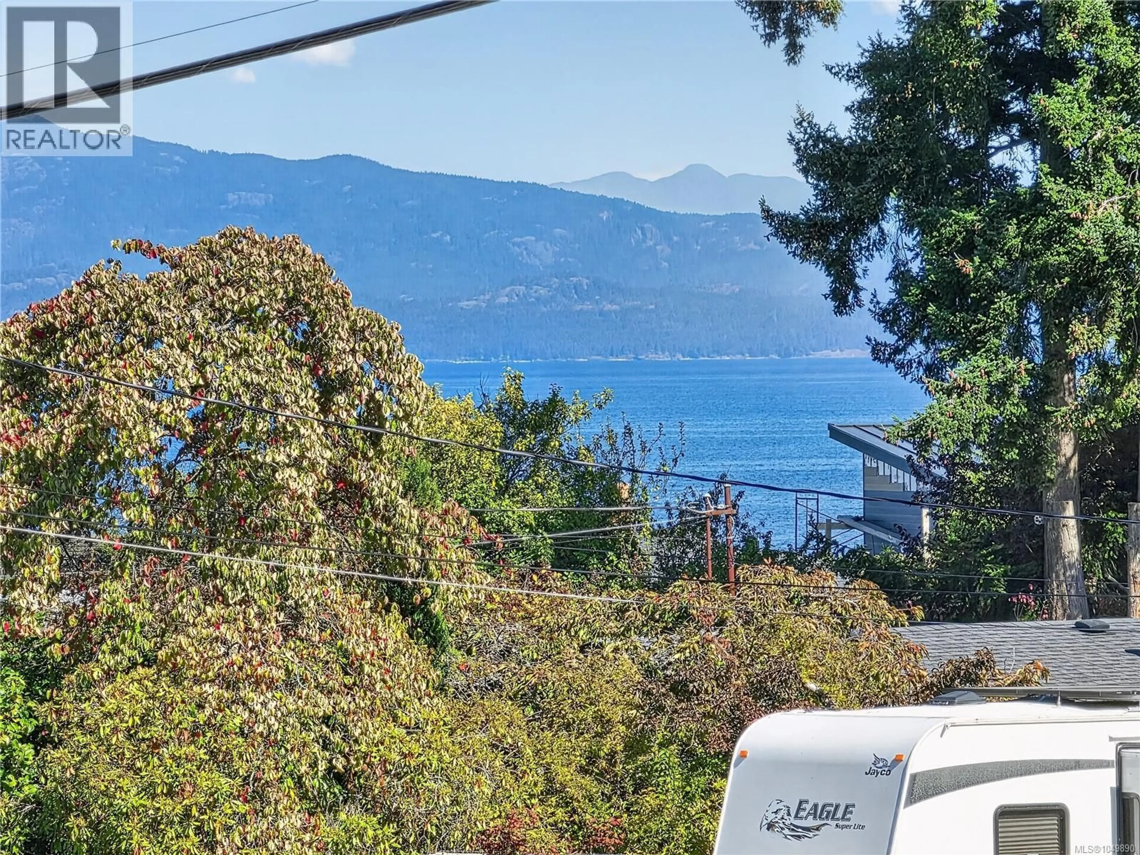 A pic from outside/outdoor area/front of a property/back of a property/a pic from drone, water/lake/river/ocean view for 853 GLENHALE CRESCENT, Parksville British Columbia V9P1Z8