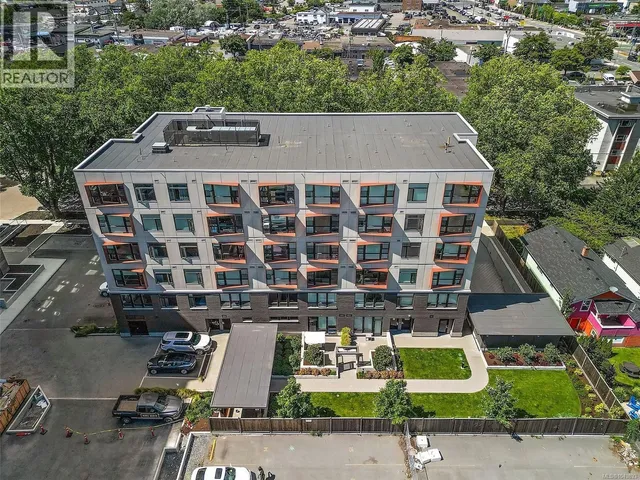412 - 629 SPEED AVENUE, Victoria 2