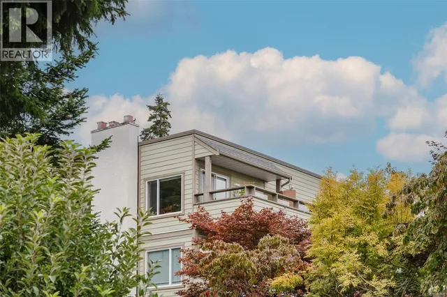 306 - 2250 MANOR PLACE, Comox 2