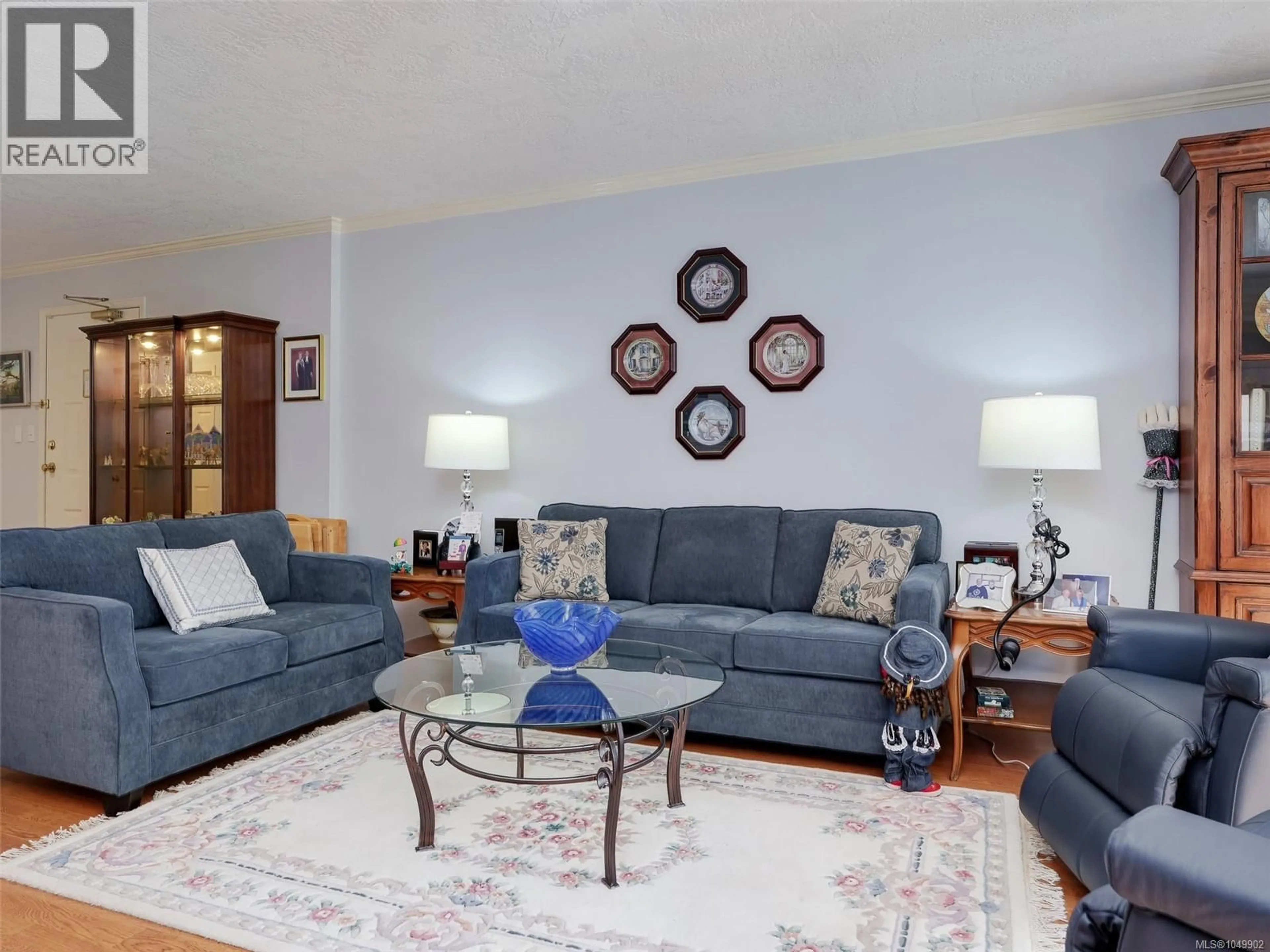 Living room with furniture, unknown for 3105 - 2829 ARBUTUS ROAD, Saanich British Columbia V8N5X5
