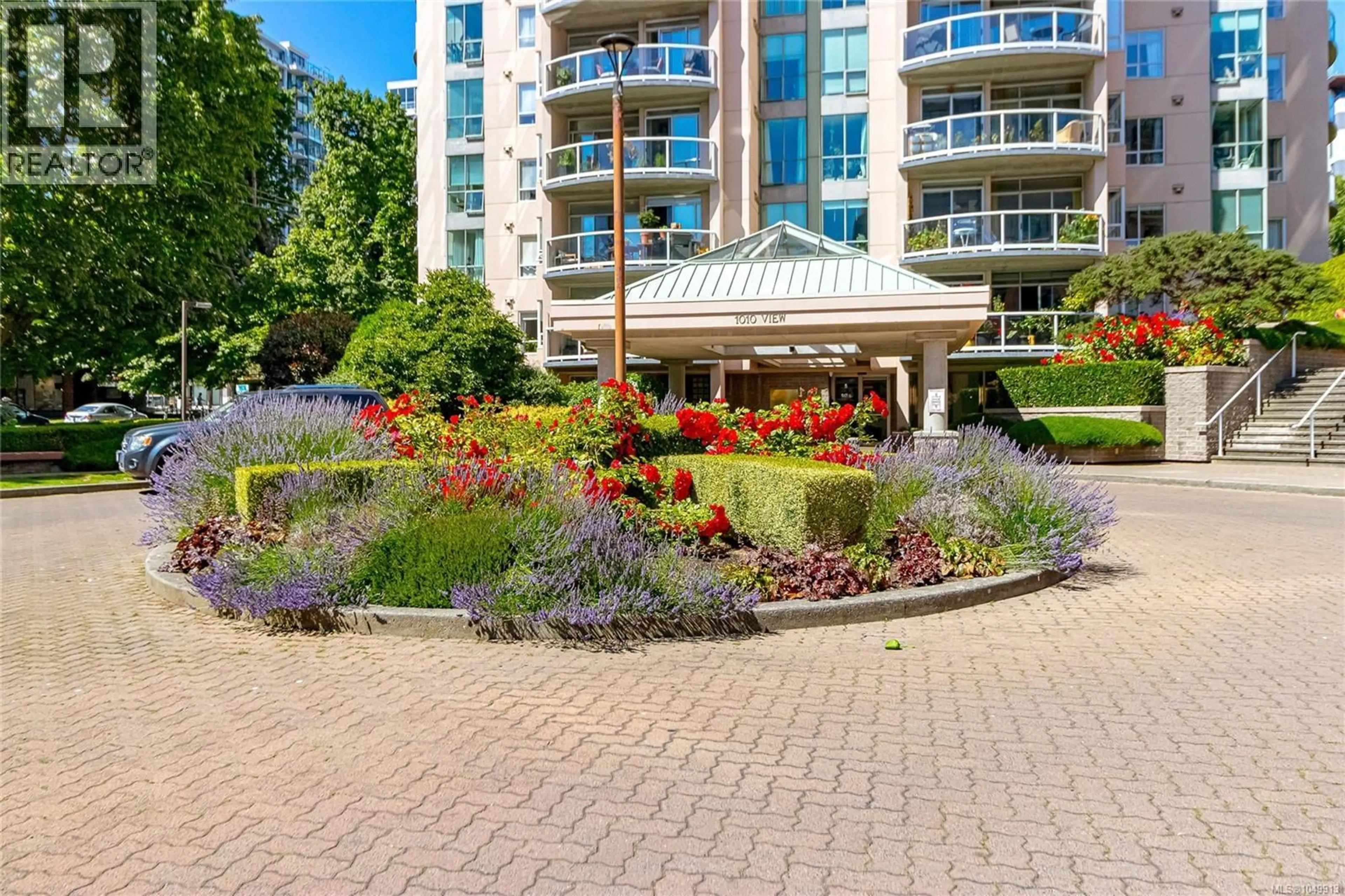 Patio, water/lake/river/ocean view for 1003 - 1010 VIEW STREET, Victoria British Columbia V8V4Y3