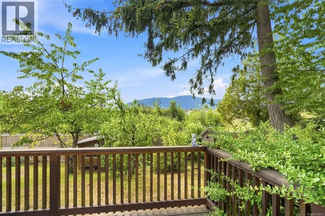 2247 ROSSTOWN ROAD, Nanaimo 5