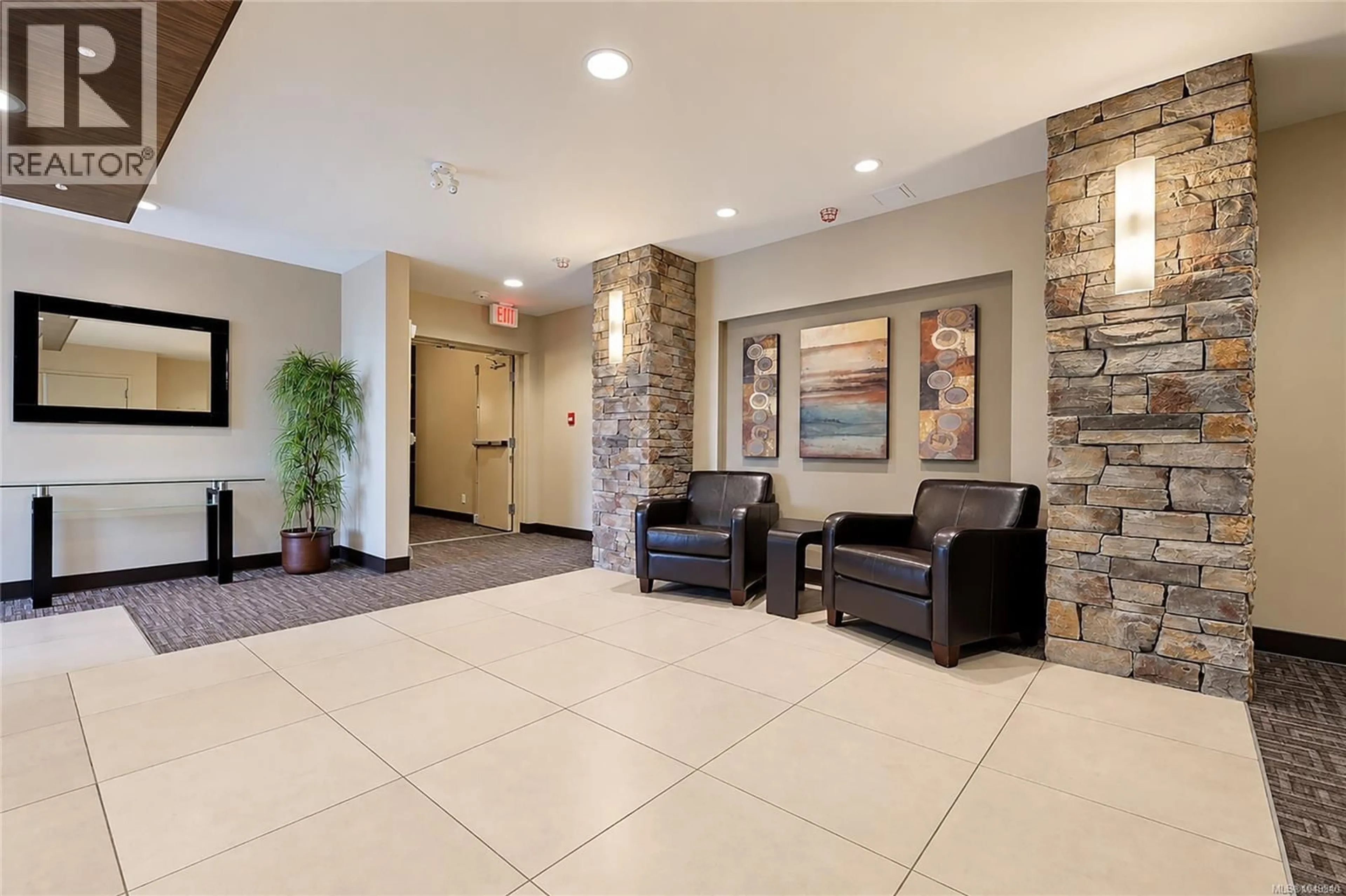 Lobby for 406 - 623 TREANOR AVENUE, Langford British Columbia V9B0B1