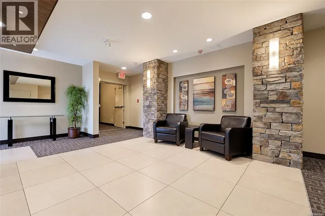 406 - 623 TREANOR AVENUE, Langford 3
