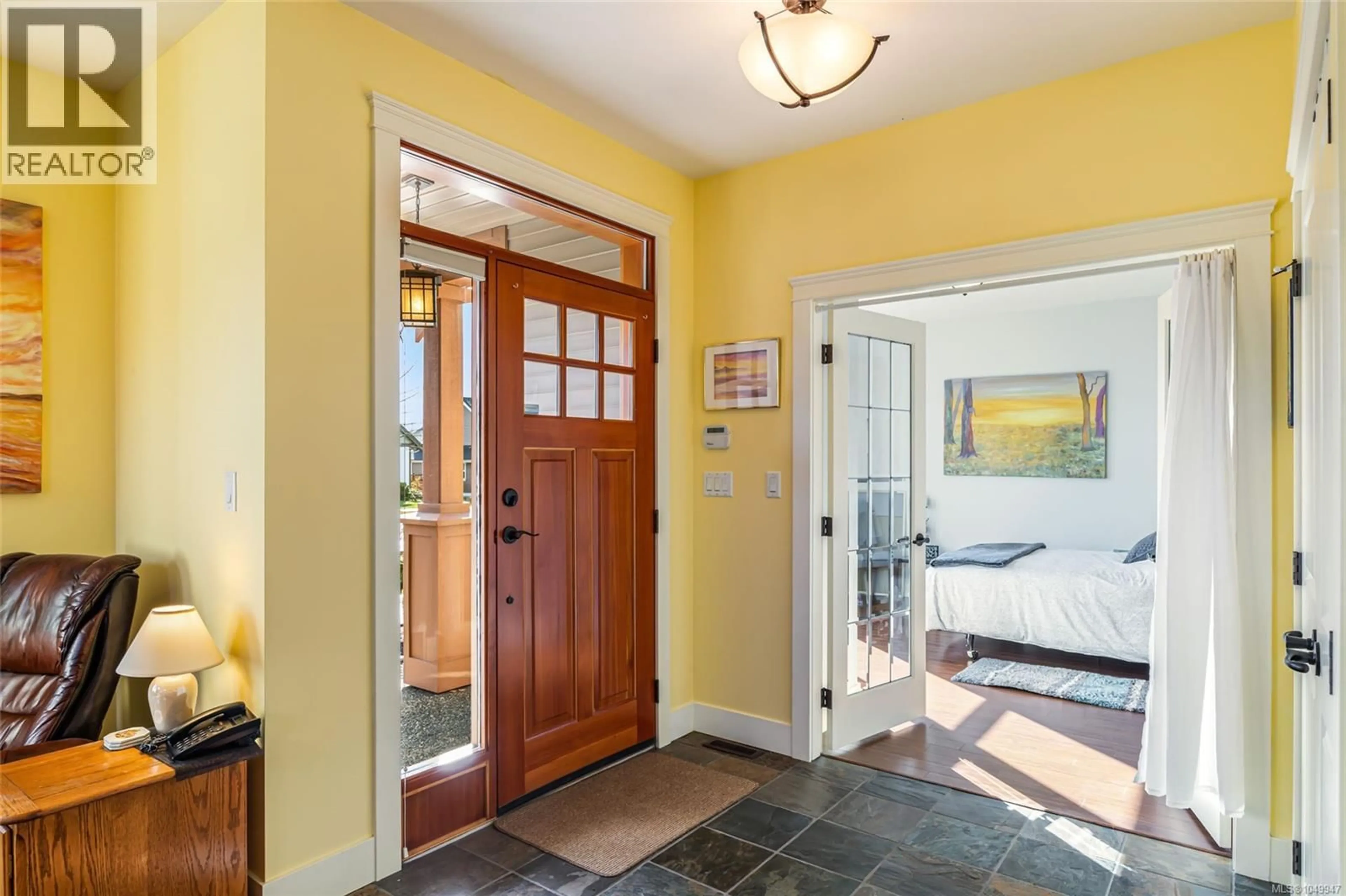 Indoor entryway for 421 POETS TRAIL DRIVE, Nanaimo British Columbia V9R7B1