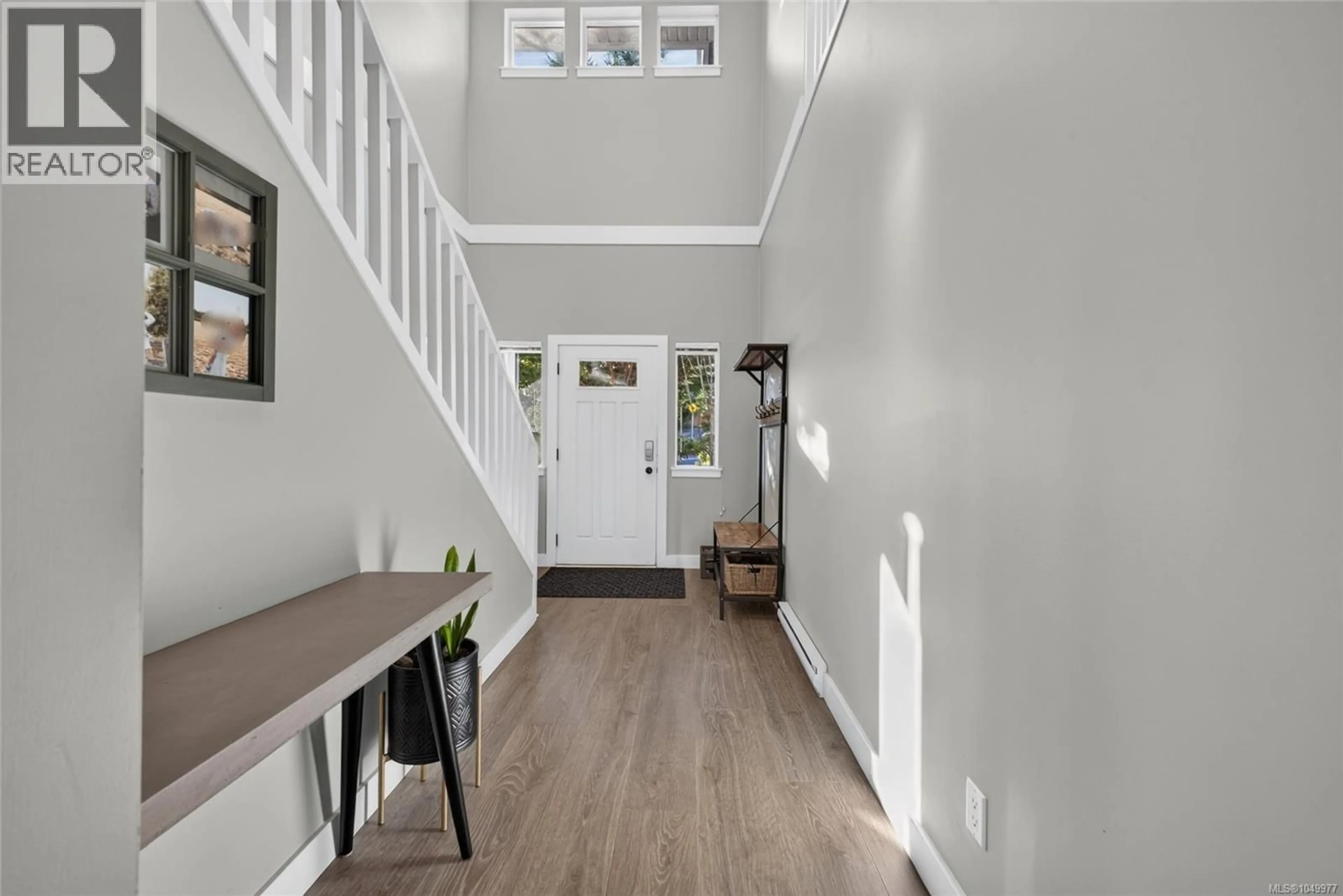 Indoor entryway for 1195 PARKDALE CREEK GARDENS, Langford British Columbia V9B4G9