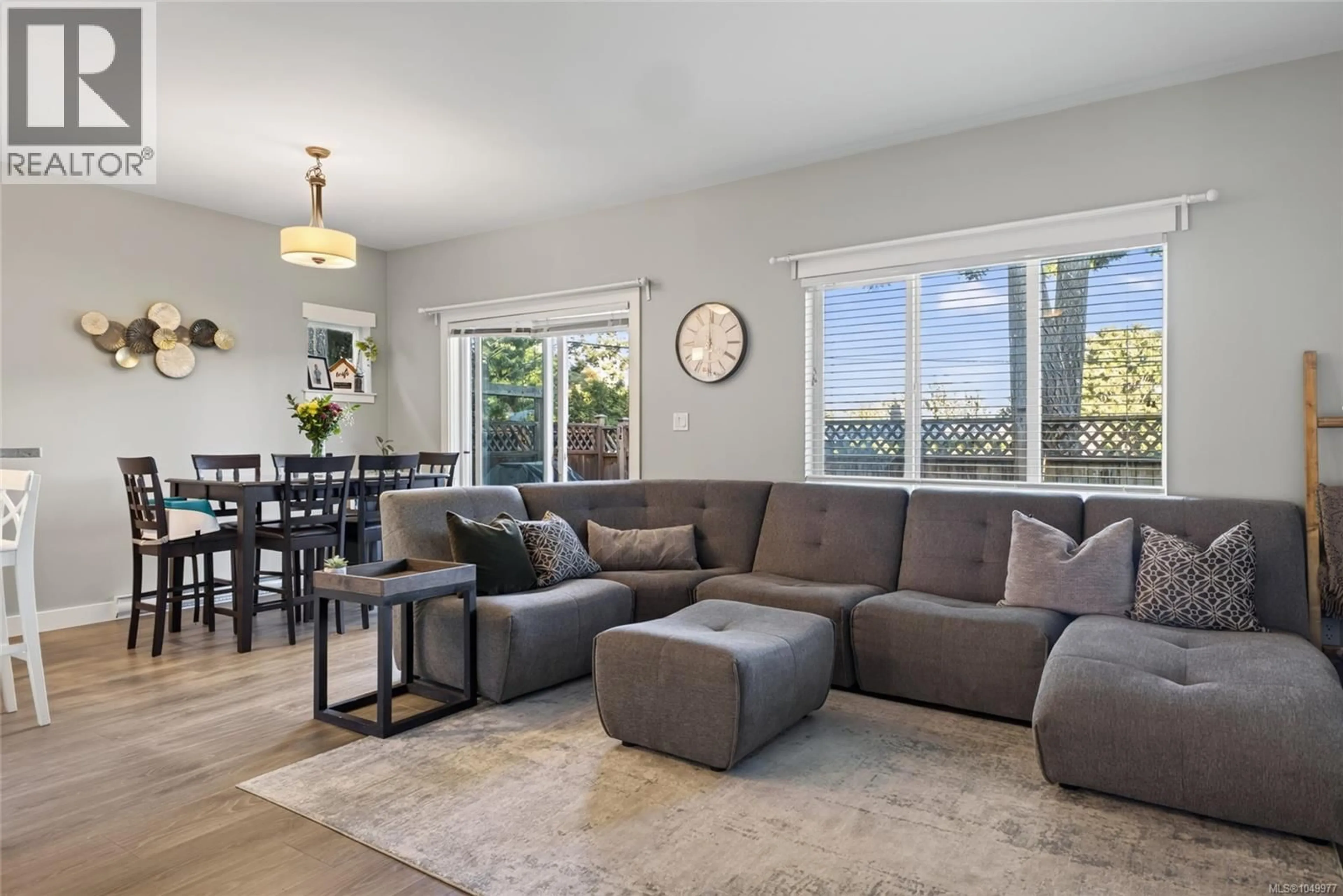 Living room with furniture, unknown for 1195 PARKDALE CREEK GARDENS, Langford British Columbia V9B4G9