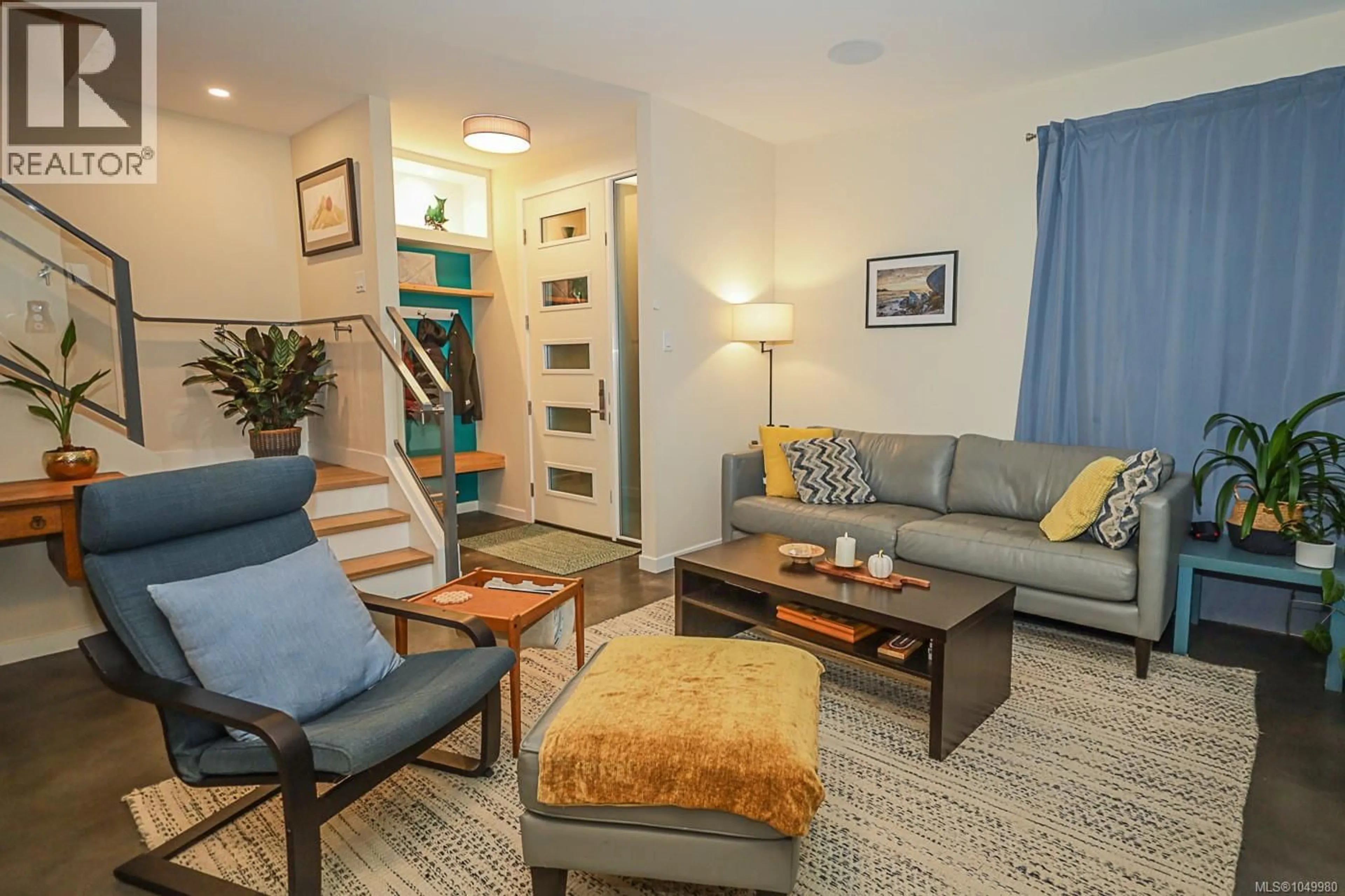 Living room with furniture, unknown for 1704 CORONATION AVENUE, Victoria British Columbia V8R1X2