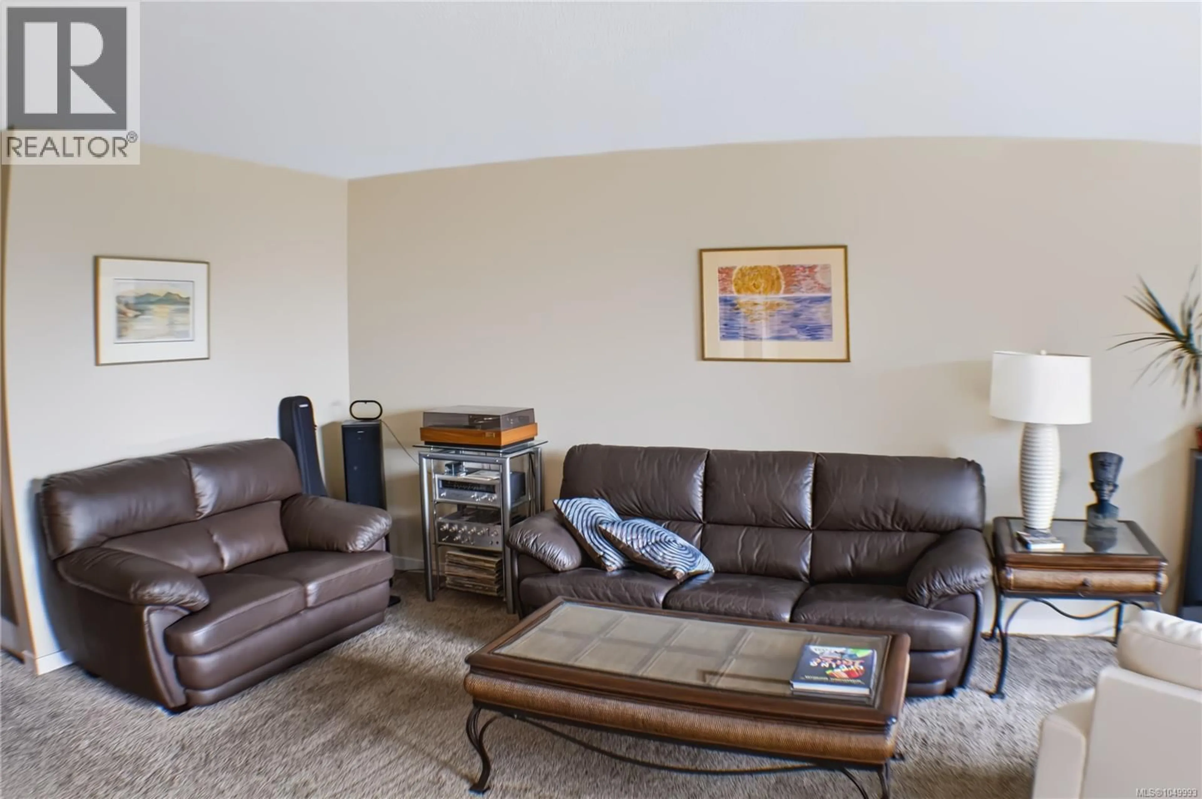 Living room with furniture, unknown for 305 - 103 GORGE ROAD EAST, Victoria British Columbia V9A6Z2