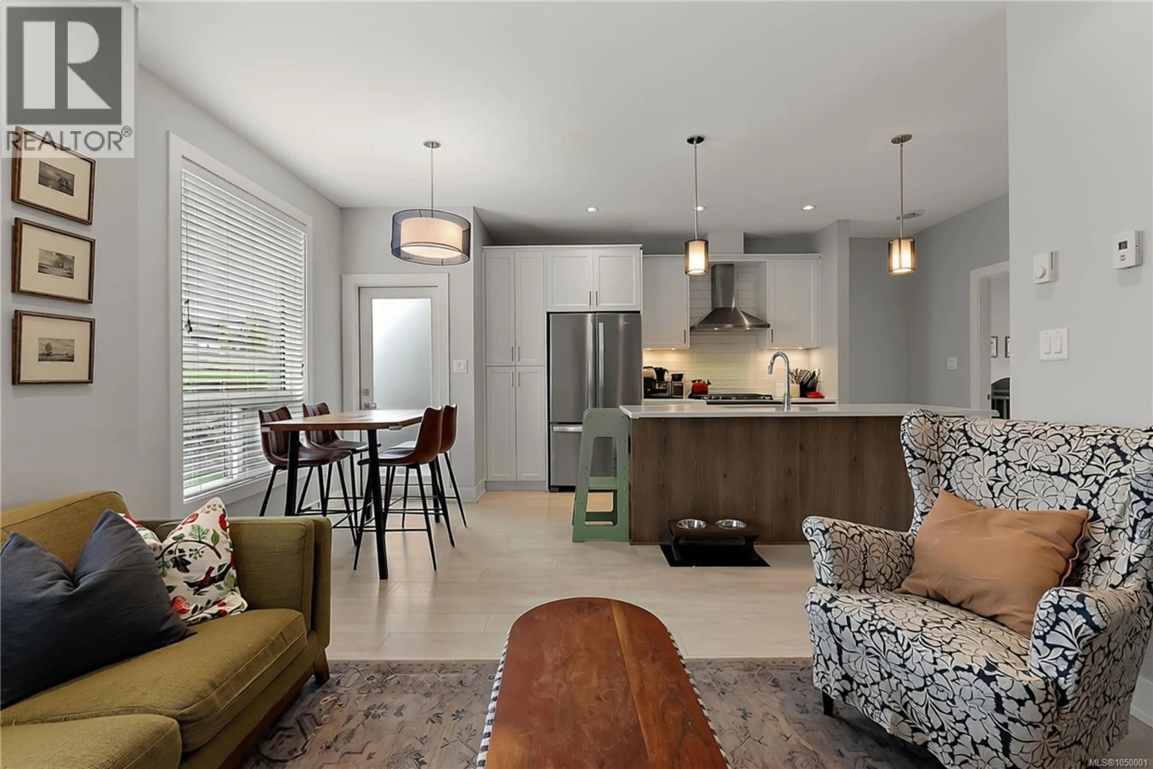 Open concept kitchen, unknown for 2805 LUNAR COURT, Langford British Columbia V9B4M2