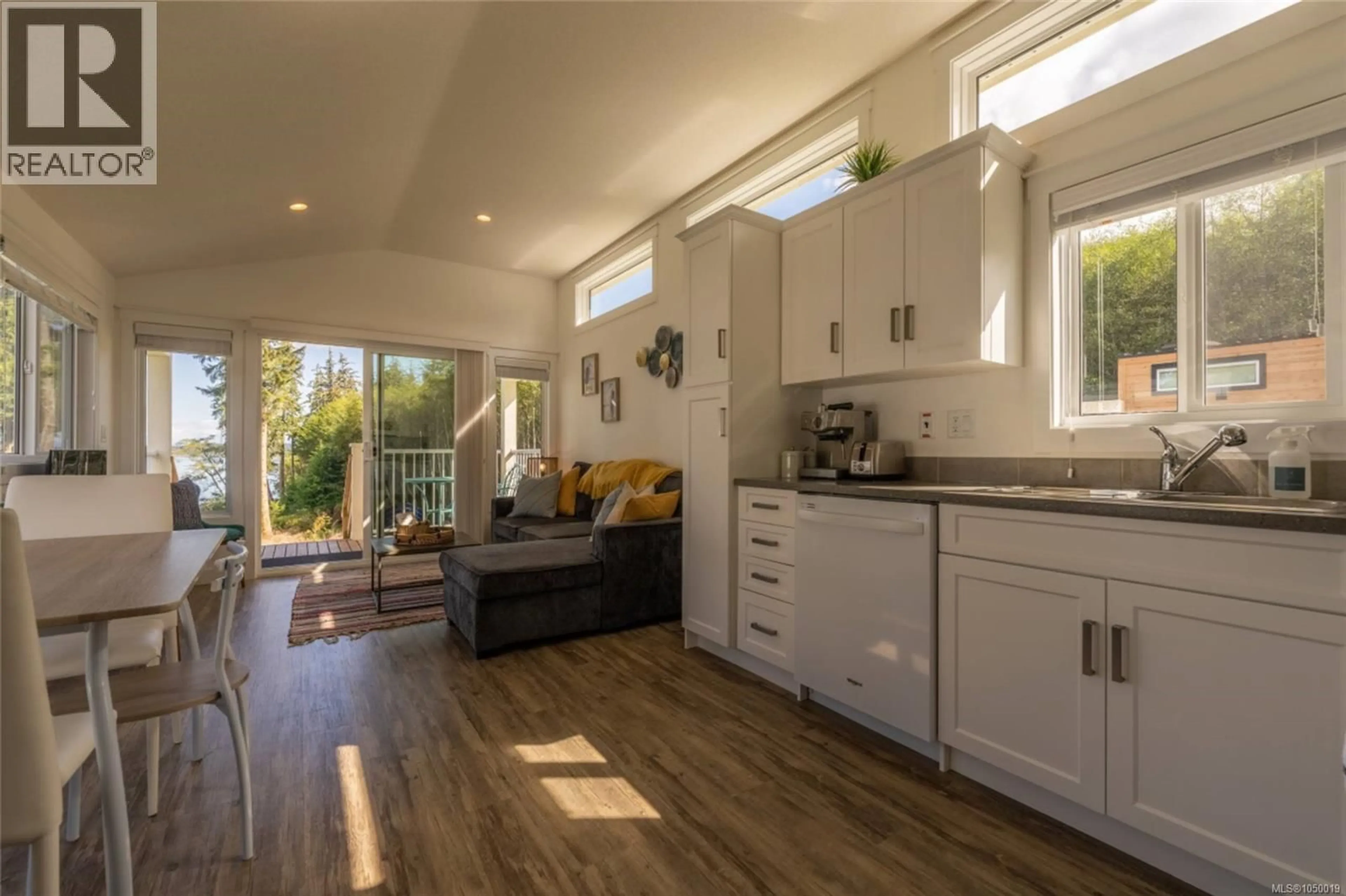 Open concept kitchen, unknown for 13 - 1 ALDER BAY ROAD, Port McNeill British Columbia V0N2R0