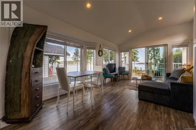 13 - 1 ALDER BAY ROAD, Port McNeill 5