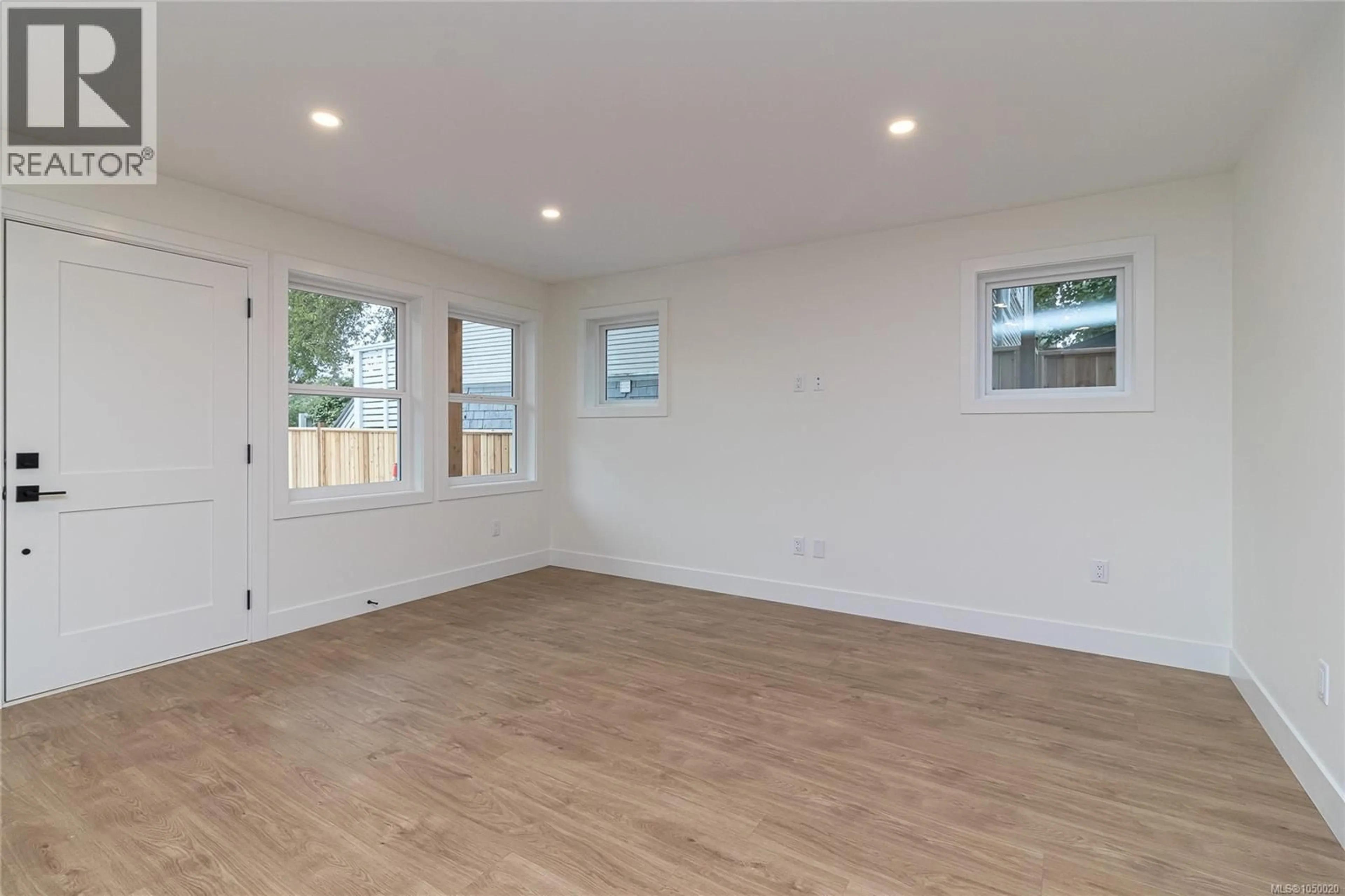 A pic of a room for C - 2235 SHELBOURNE STREET, Victoria British Columbia V8R4L2