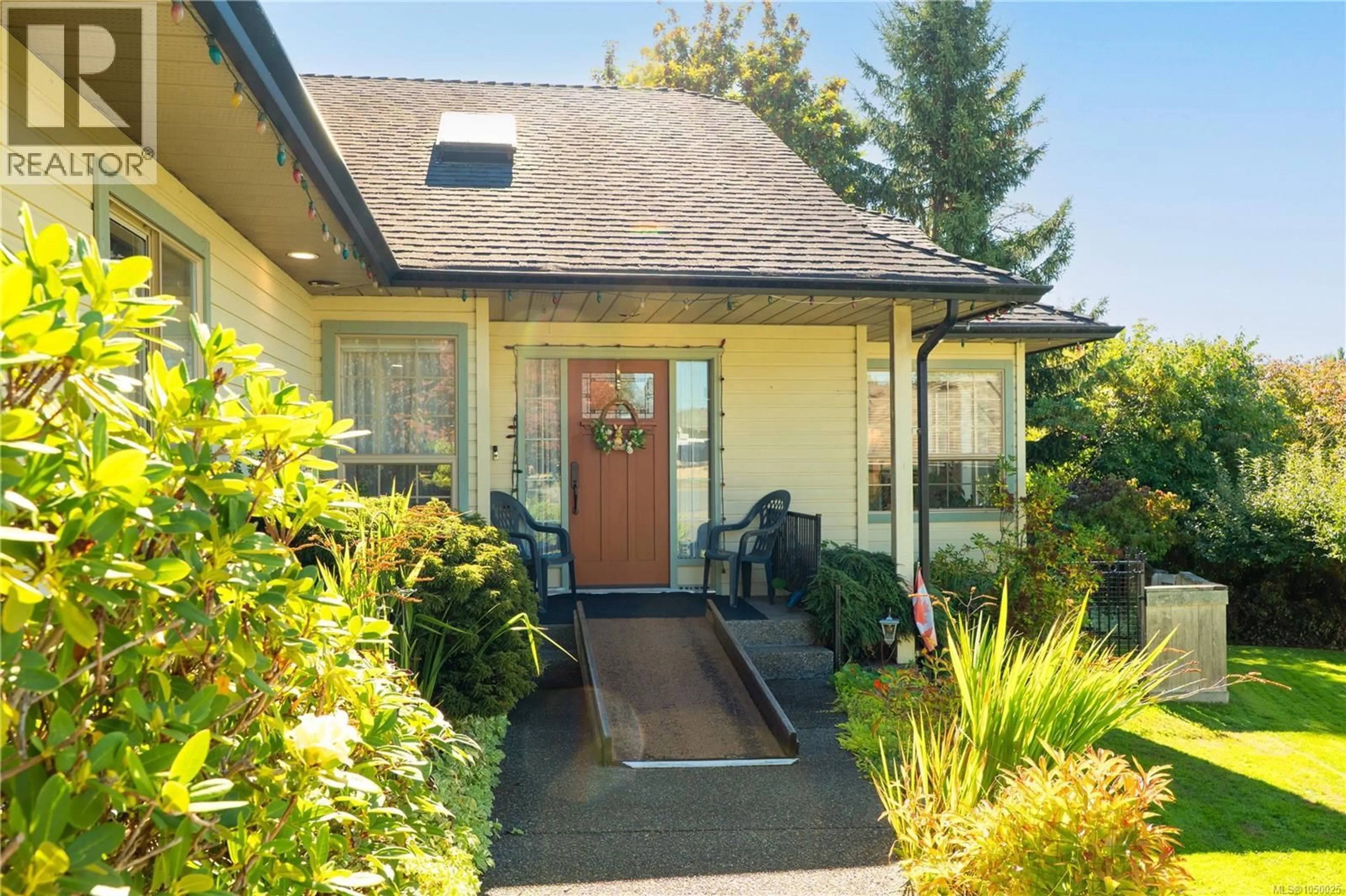 Patio, street for 6023 STERLING DRIVE, Duncan British Columbia V9L5N2
