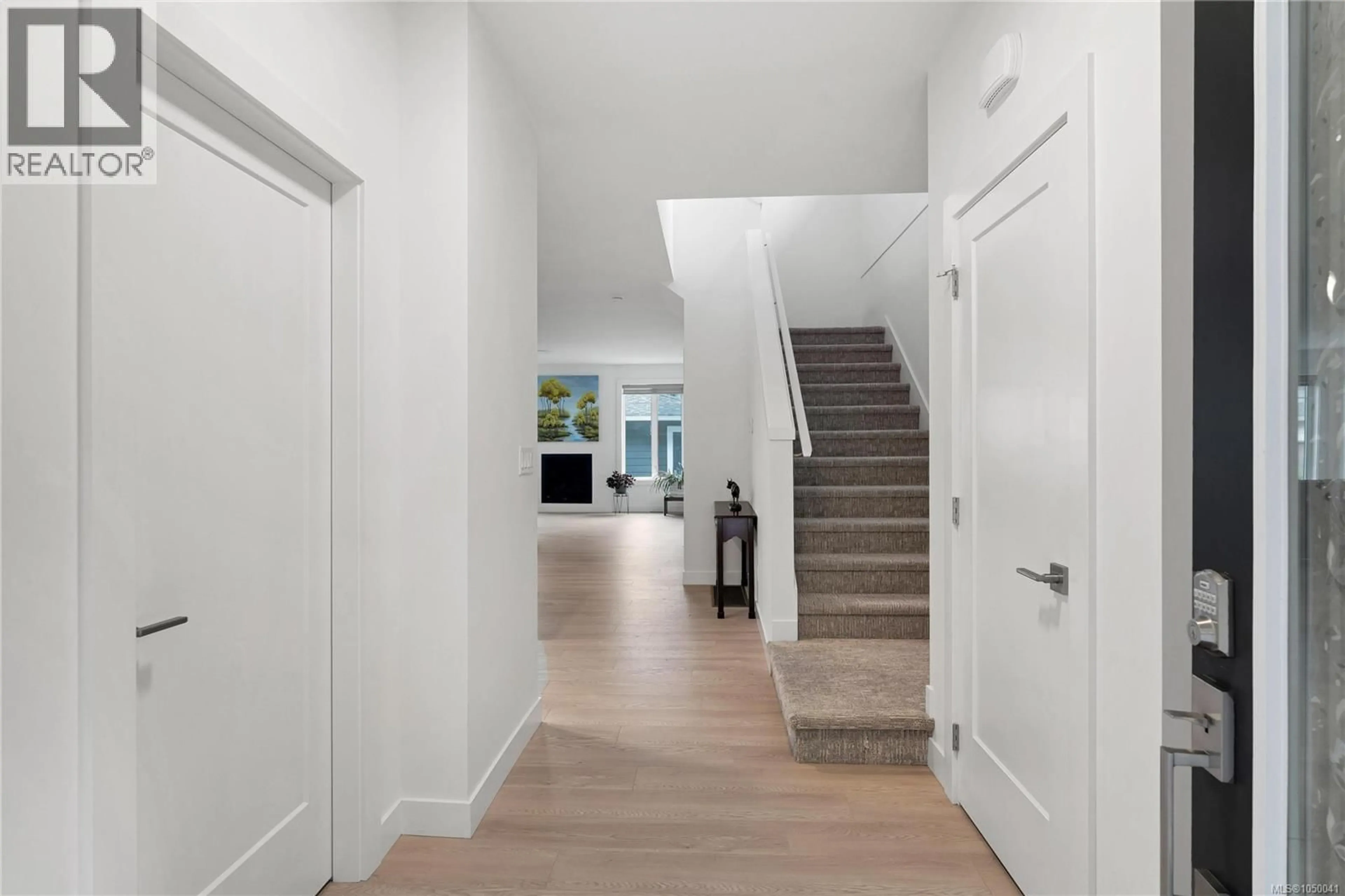 Indoor entryway for 3419 RYDER HESJEDAL WAY, Colwood British Columbia V9C0R5