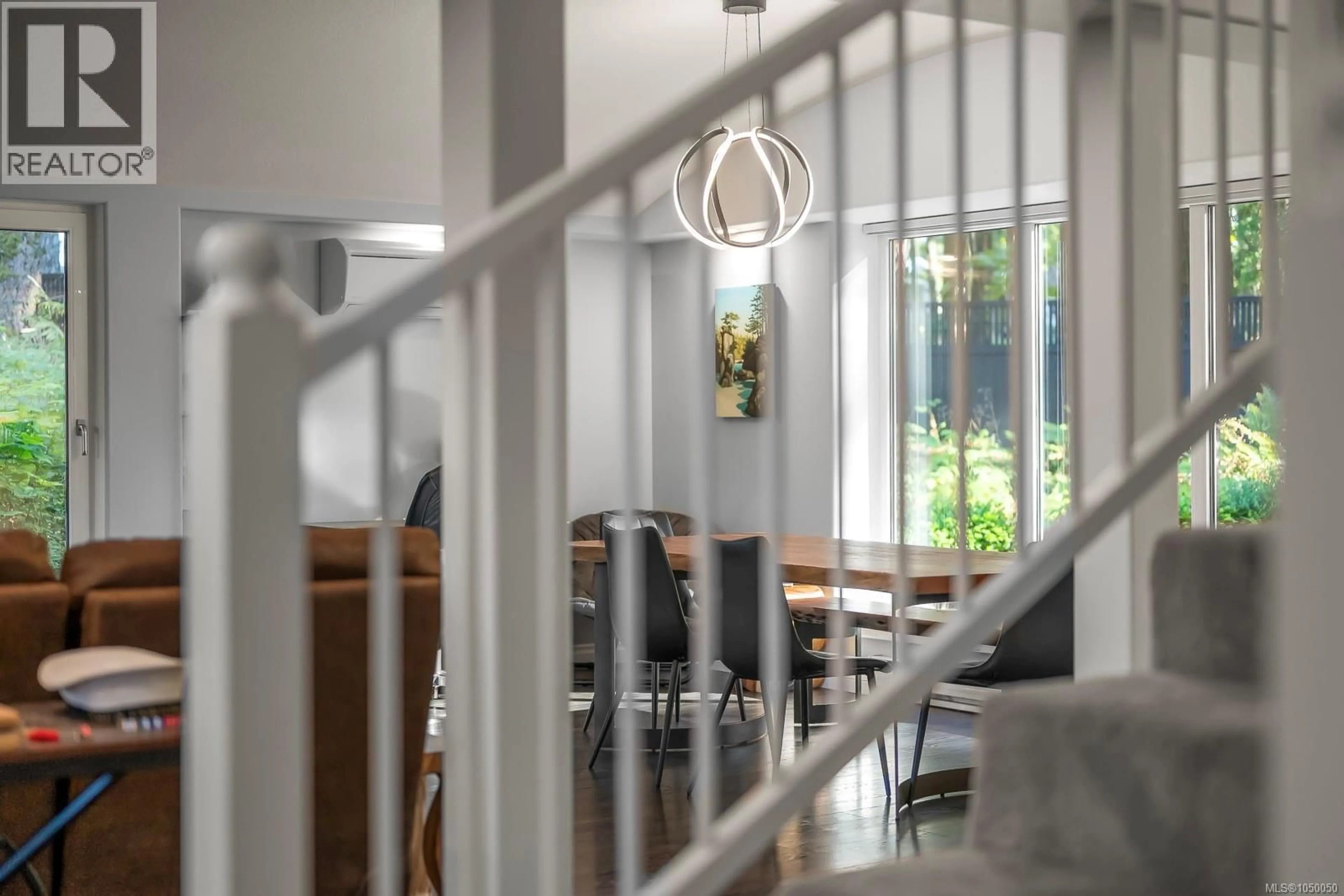 Indoor foyer for 2219 SEA LION WAY, Courtenay British Columbia V9J1Y2