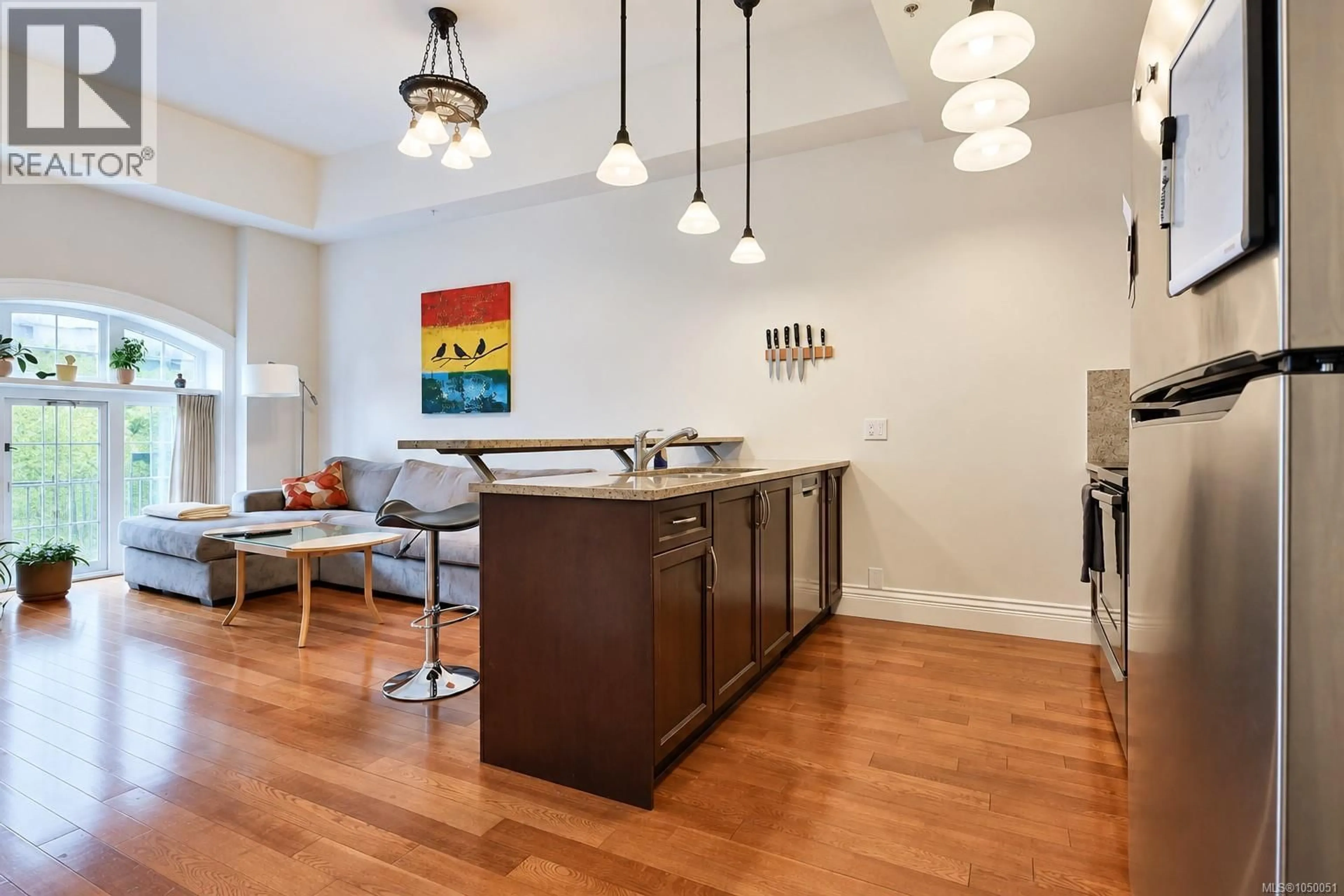 Open concept kitchen, unknown for 209 - 1602 QUADRA STREET, Victoria British Columbia V8W2L4