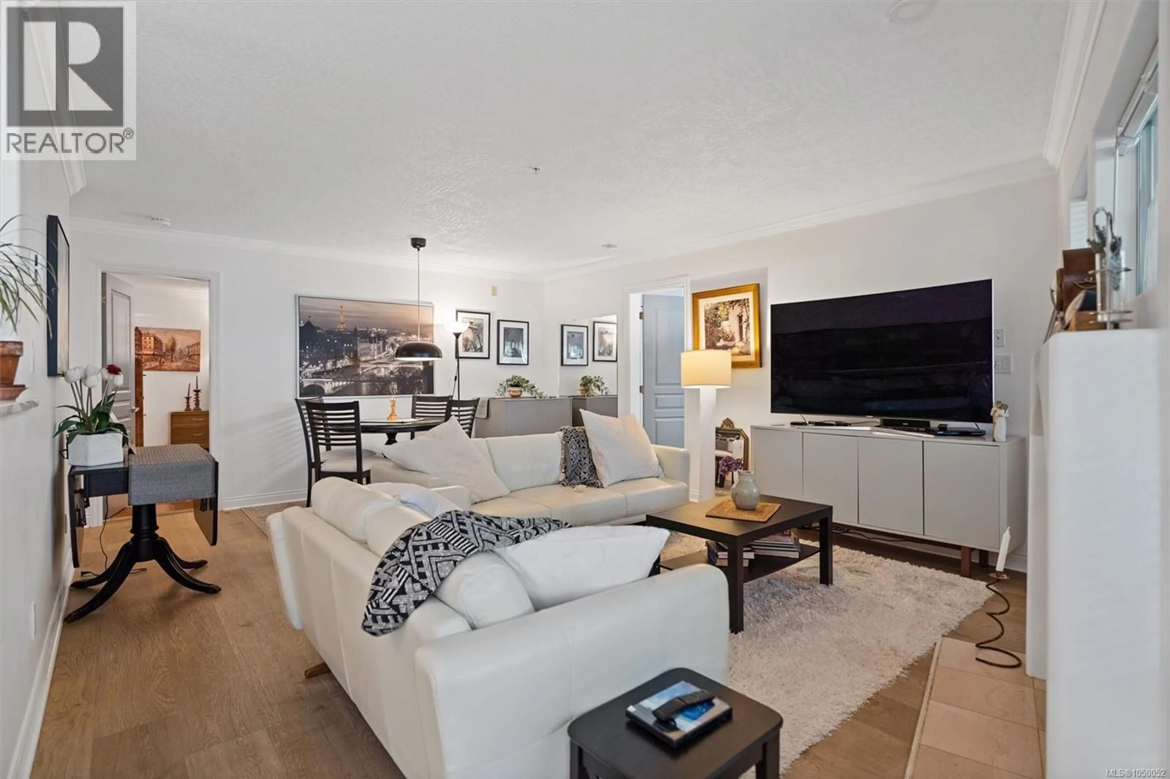Living room with furniture, unknown for 21 - 405 QUEBEC STREET, Victoria British Columbia V8V4Z2