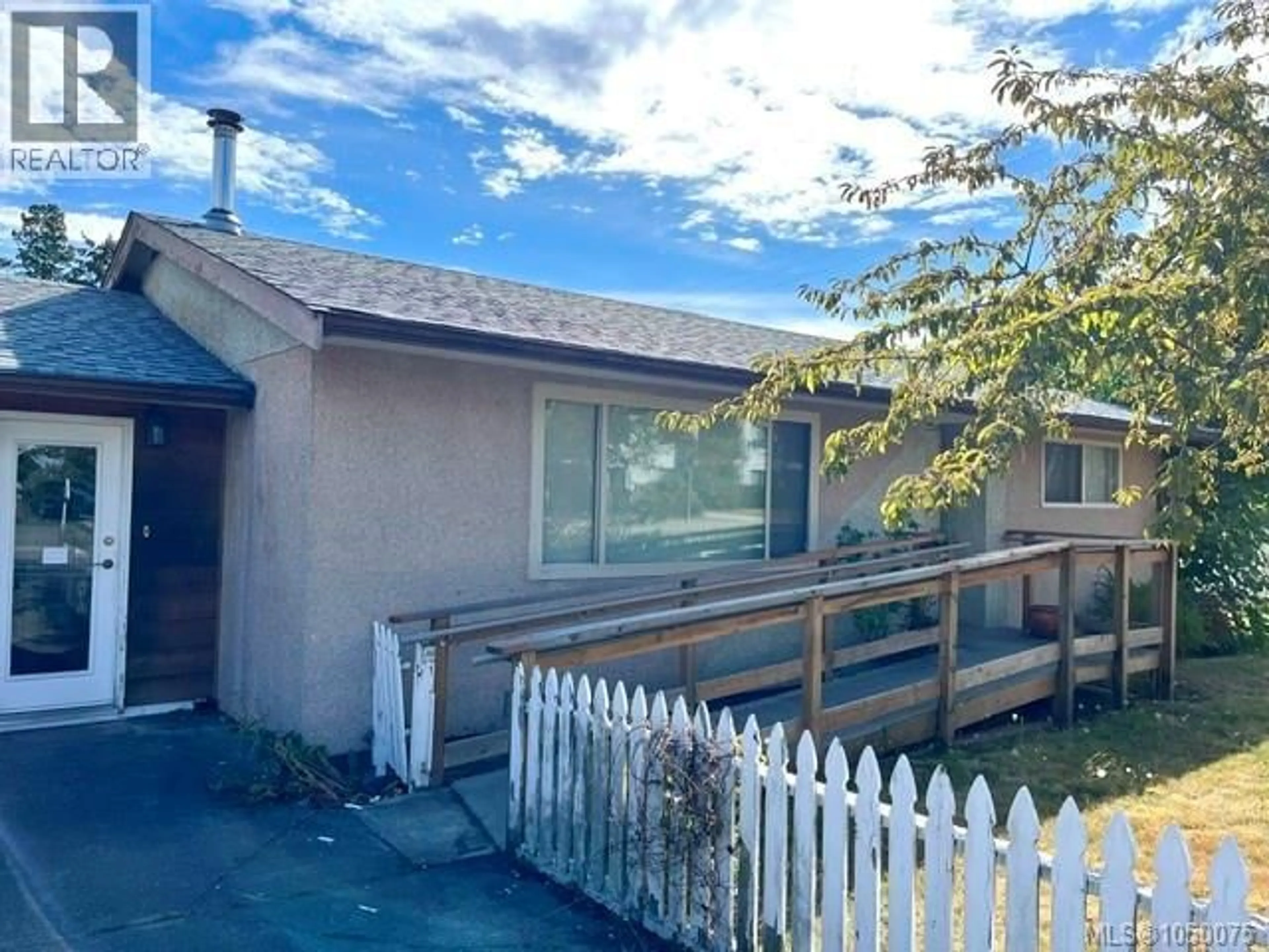 Unknown for 160 MOILLIET STREET SOUTH, Parksville British Columbia V9P1K8