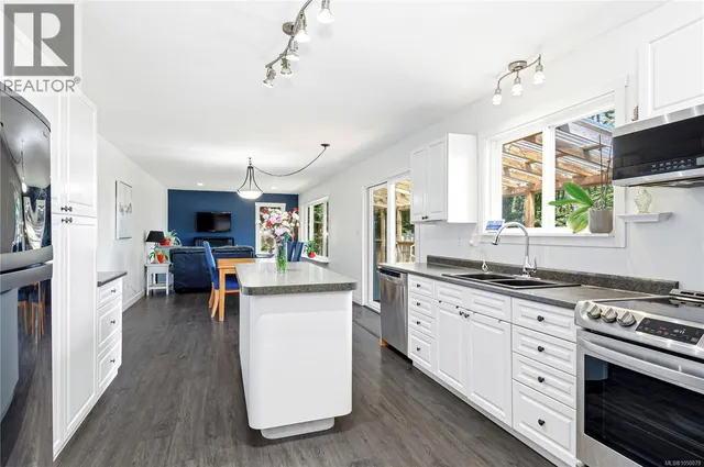 920 WATSON CRESCENT, Campbell River 5