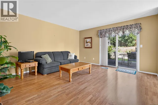 B - 395 NIM NIM AVENUE, Courtenay 3