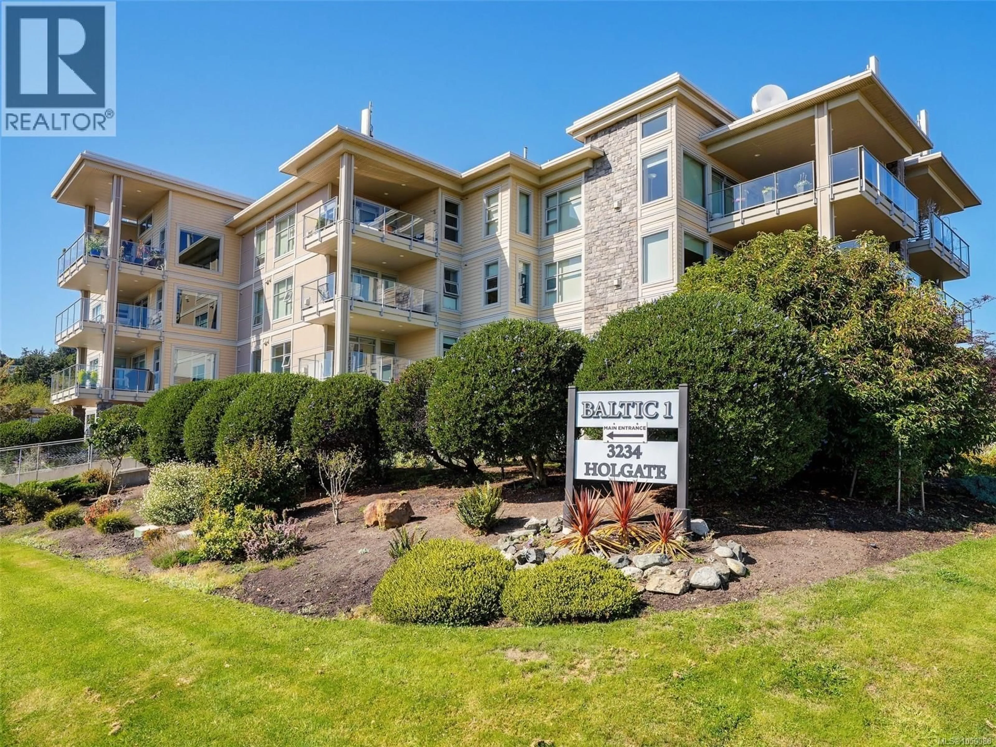 A pic from outside/outdoor area/front of a property/back of a property/a pic from drone, unknown for 107 - 3234 HOLGATE LANE, Colwood British Columbia V9C0A6