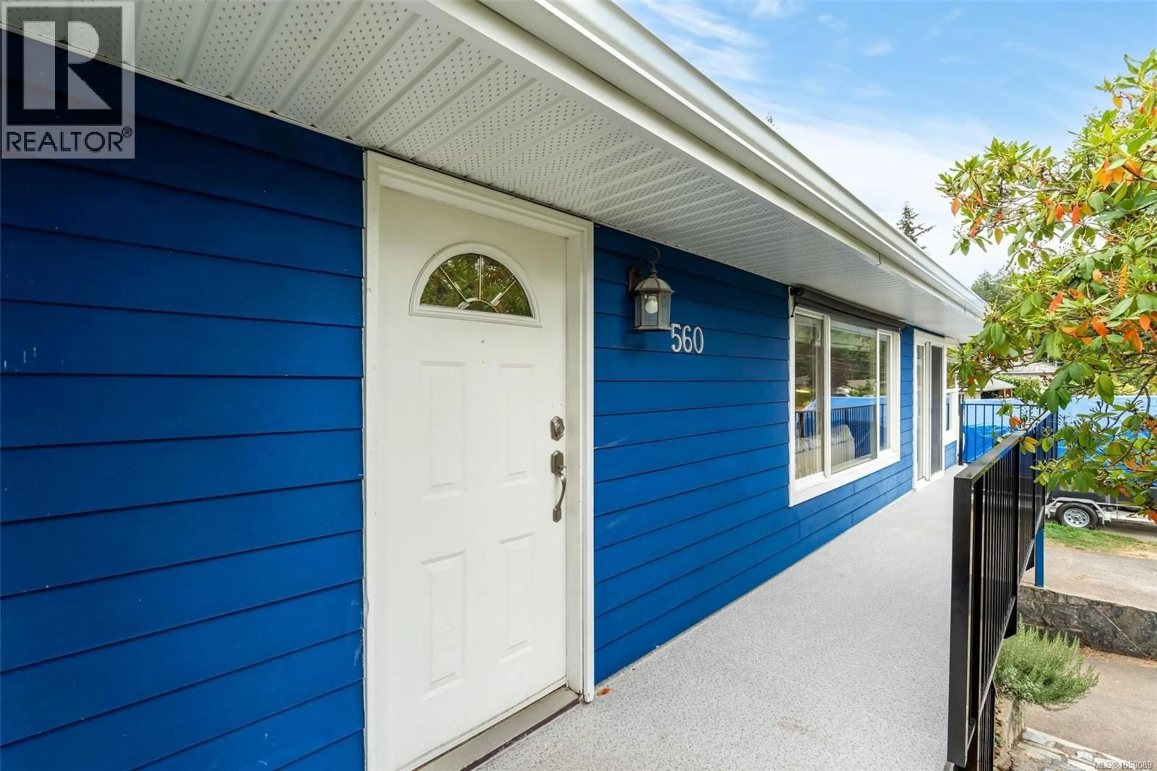 Home with vinyl exterior material, street for 560 RIDLEY DRIVE, Colwood British Columbia V9C1K4
