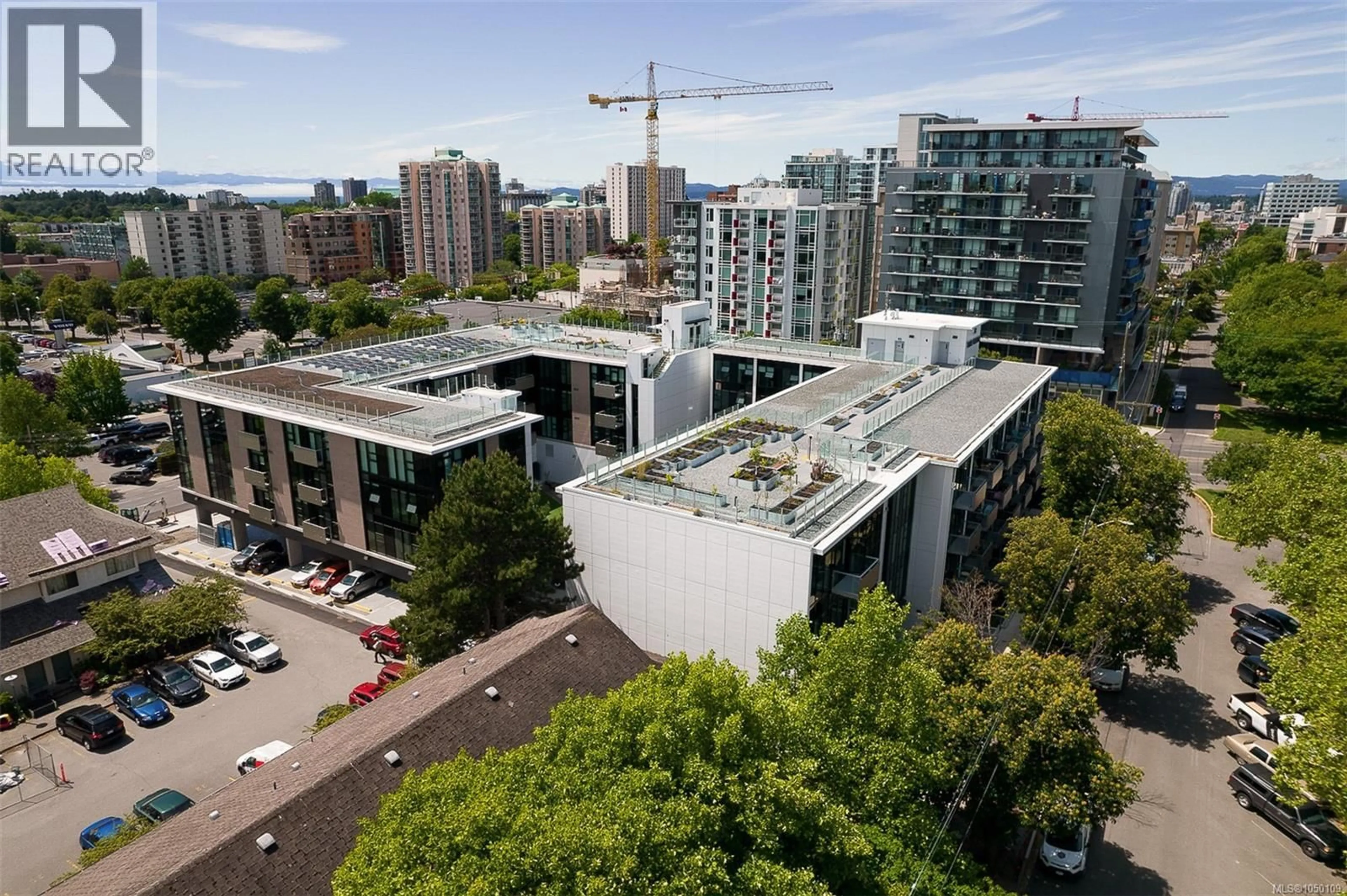 A pic from outside/outdoor area/front of a property/back of a property/a pic from drone, city buildings view from balcony for N414 - 1105 PANDORA AVENUE, Victoria British Columbia V8V3P9