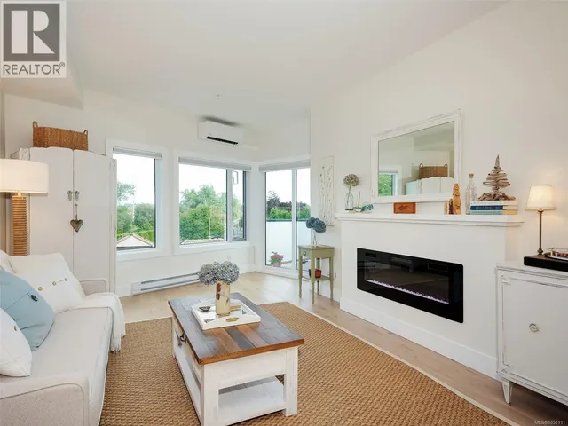 308 - 7098 WALLACE DRIVE, Central Saanich 2