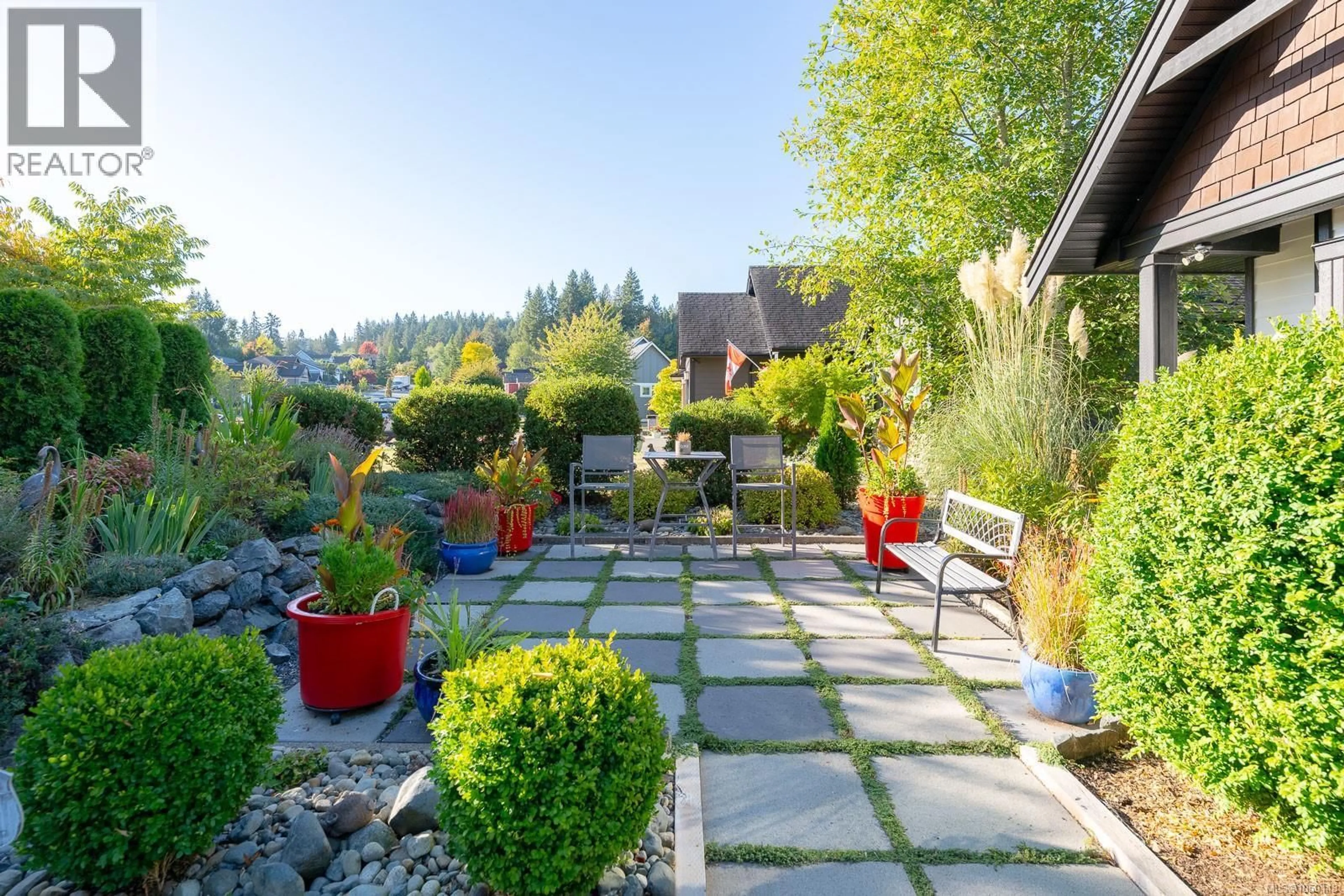 Patio, unknown for 929 DELOUME ROAD, Mill Bay British Columbia V0R2P1