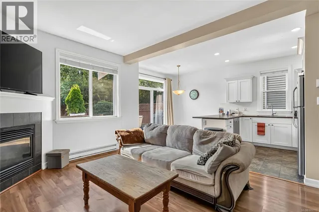106 - 2260 MAPLE AVENUE NORTH, Sooke 5