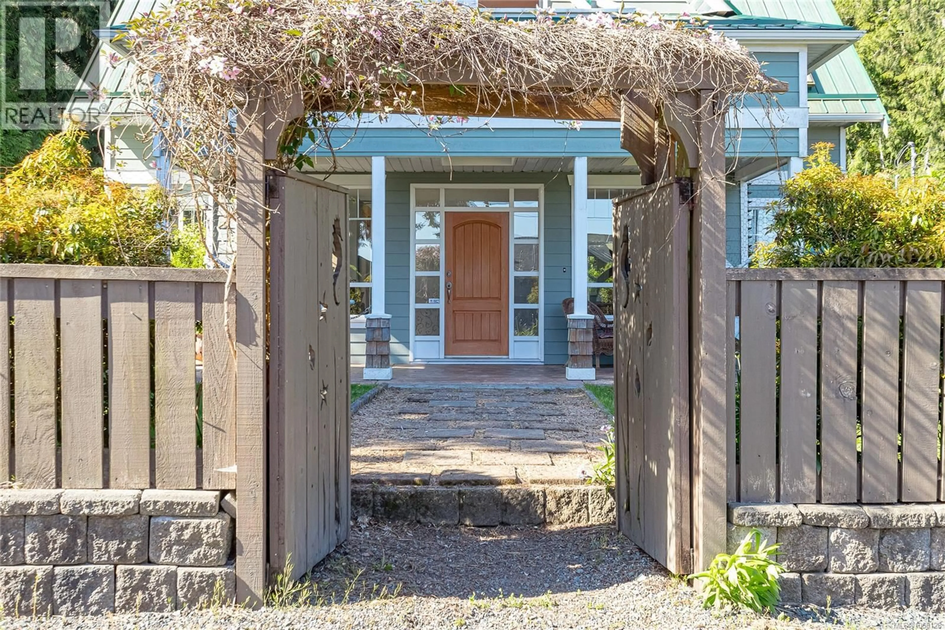 Indoor entryway for 3930 BOVANIS ROAD, Bowser British Columbia V0R1G0
